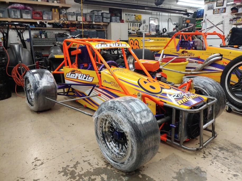 Chris deRitis Racing