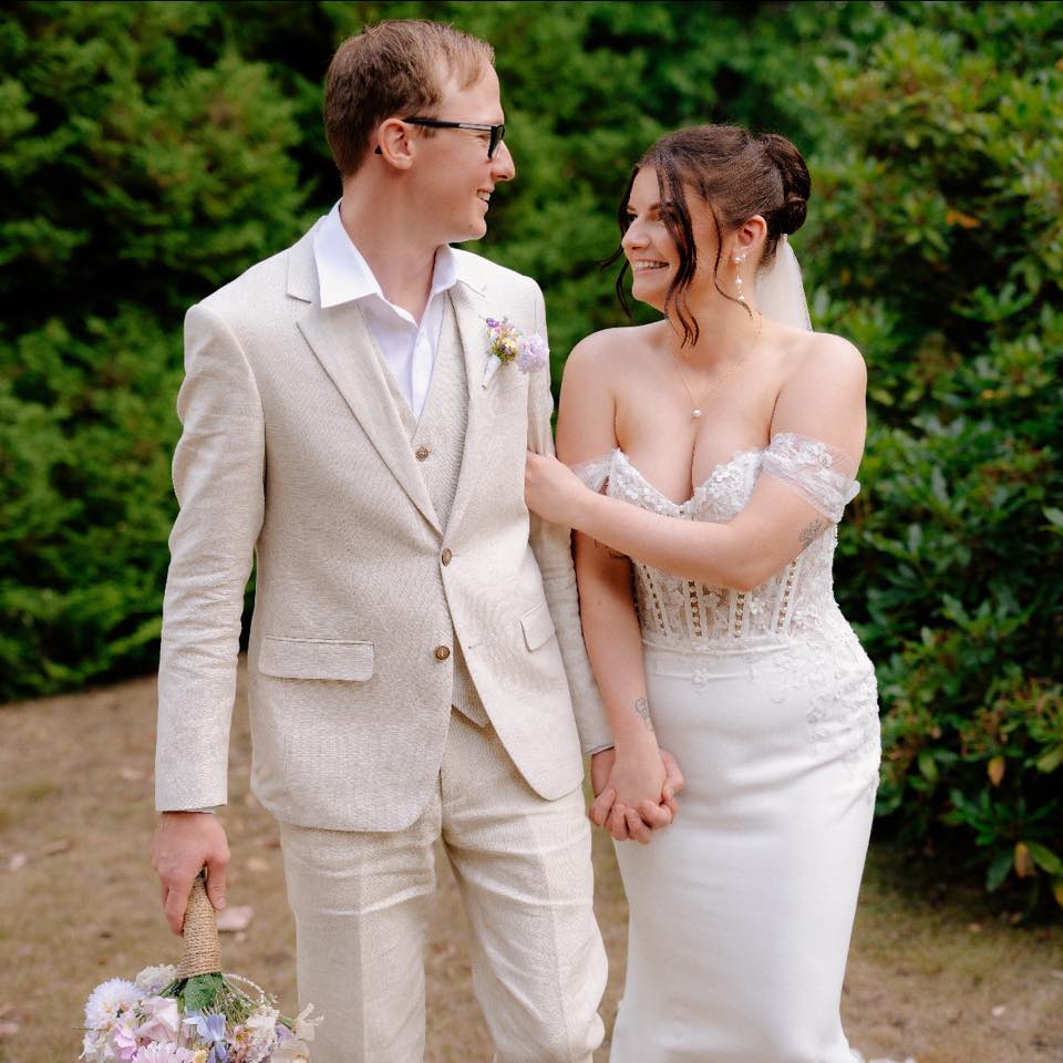 All About Weddings TAS | Hi everyone, Looking for recommendations on ...