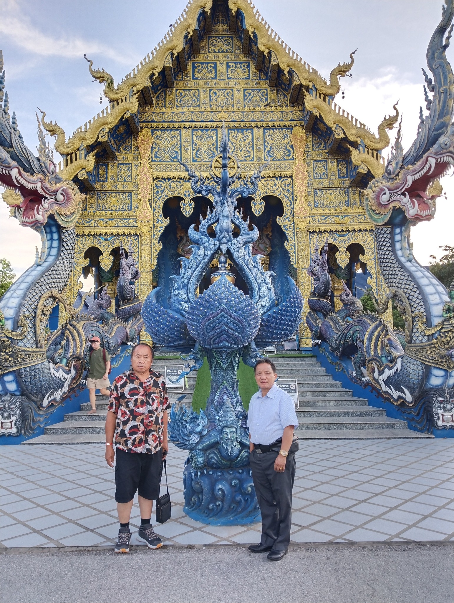 blue temple chiang rai dress code in Rai, Thailand Maxi and Floor Length Maggy London Horn Short Size:Pre-order 8XL
