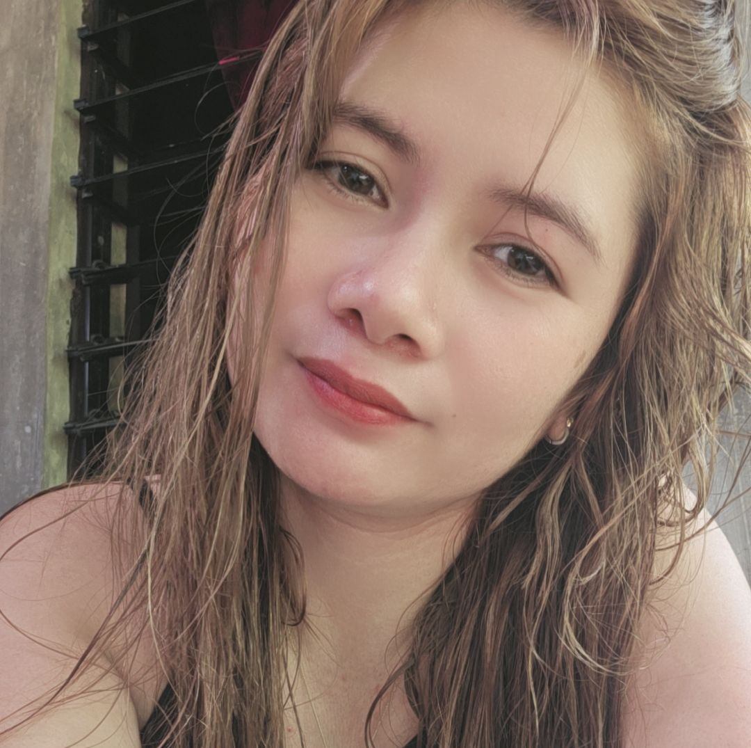 Isang machine na pinapagana para maging matibay ang pundasyon ng lupa # ...
