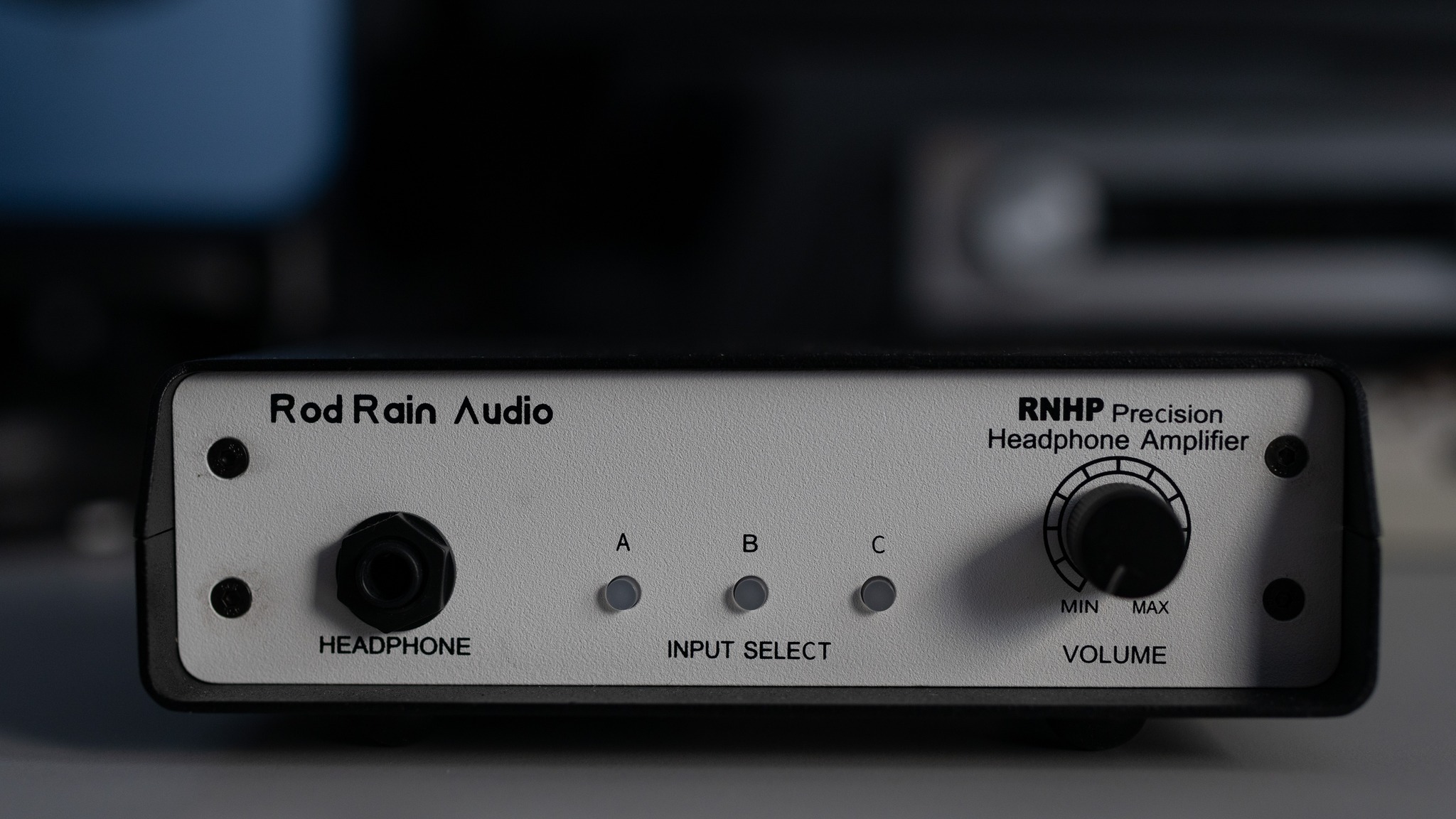 So, I finally got the Rod Rain RNHP clone at hand. Also got a 