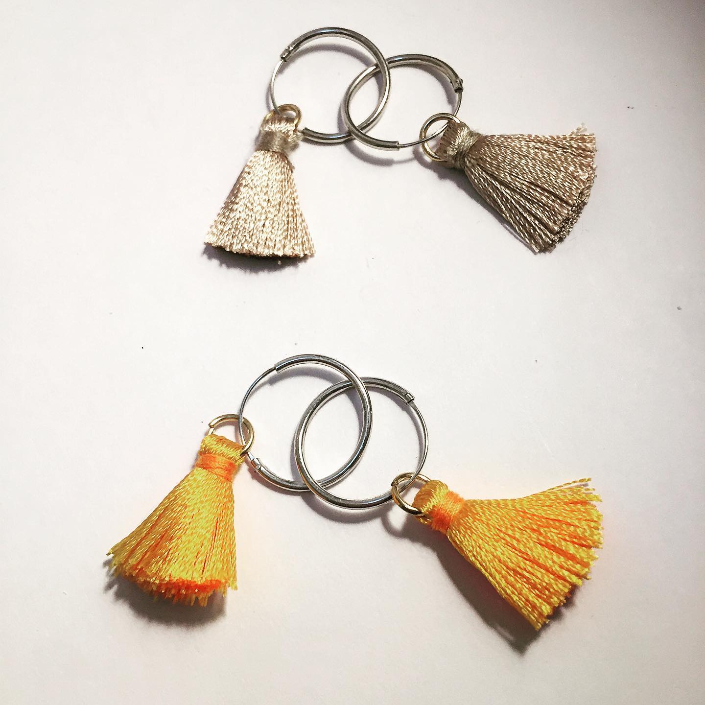 252 Pezzi Colorati Mini Nappe 13cm Piccole Nappine Fatte A Mano In Una Varietà Di Colori Accessori Fatti A Mano Fai Da Te Per Segnalibri Gioielli Fare Chiavi Laurea Souvenir Decorazione