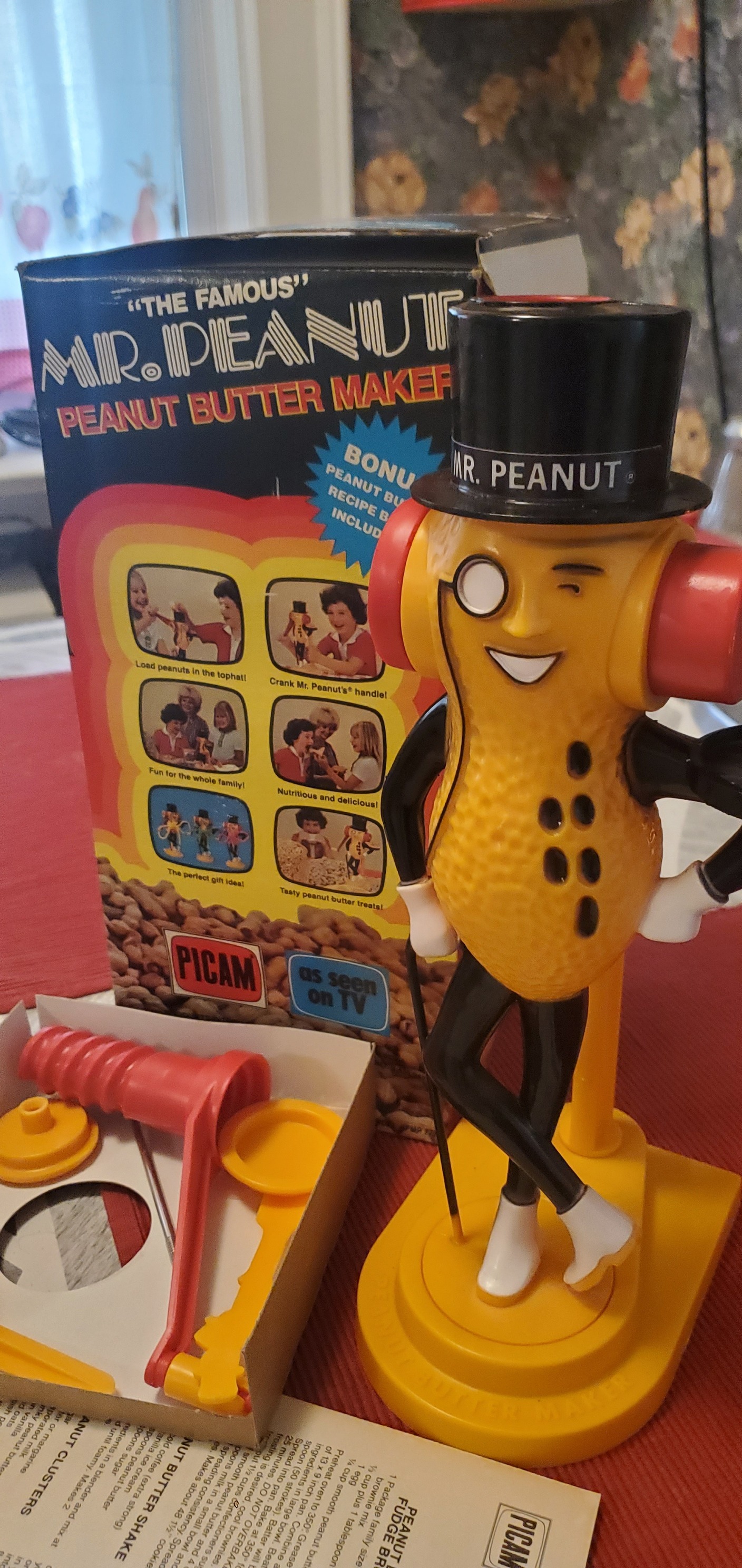 The famous Mr. Peanut. Peanut butter maker. Early 70's. New in box.