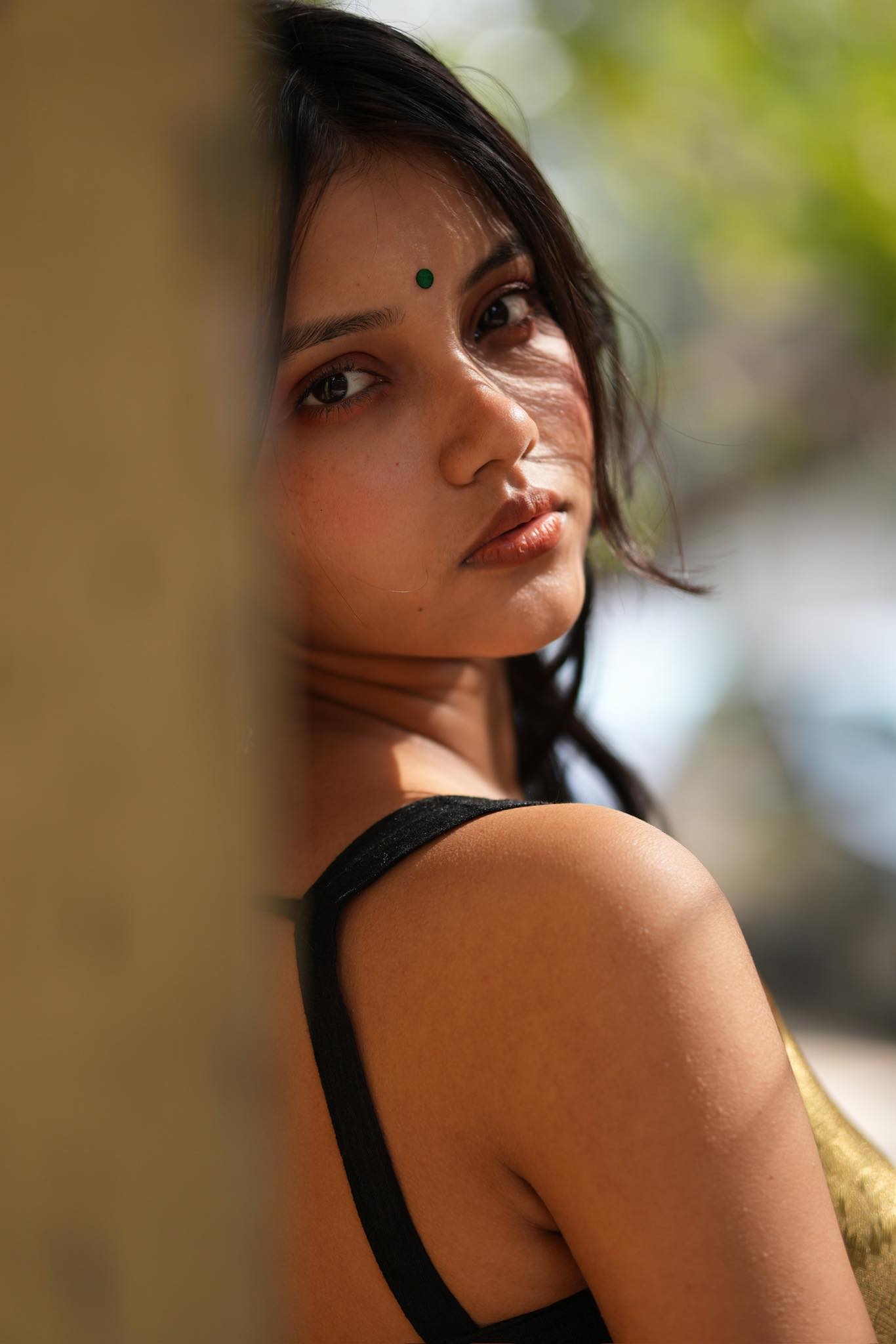 Laboni - These eyes know how to slay without mercy!💛 | Facebook