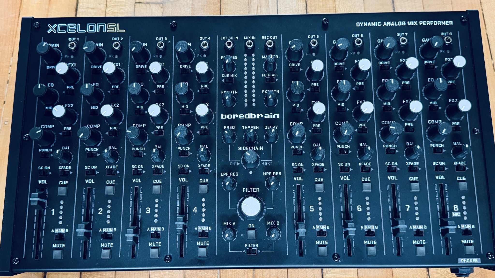 Xcelon SL modular synthesizer release