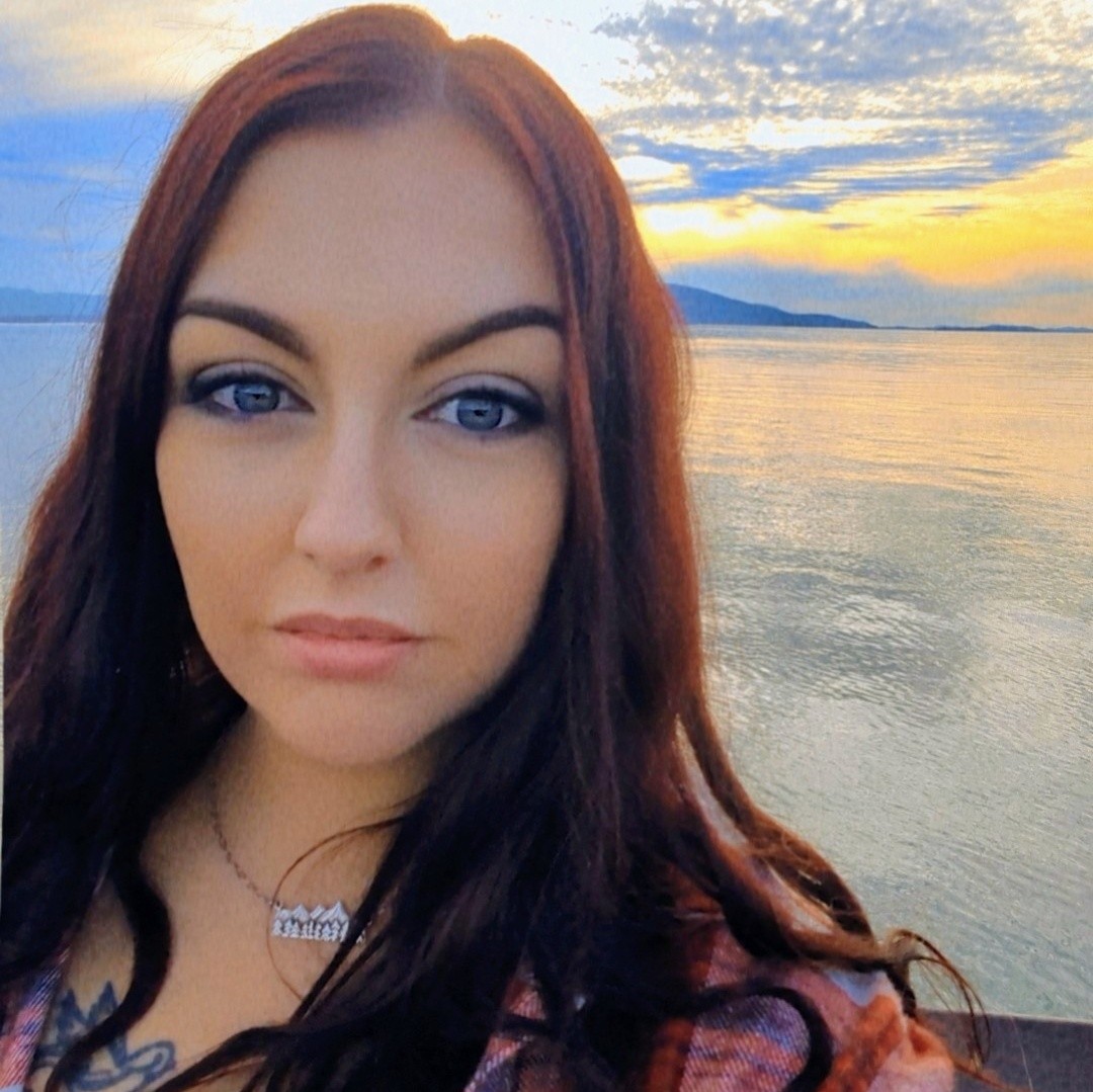 Jennae Lou