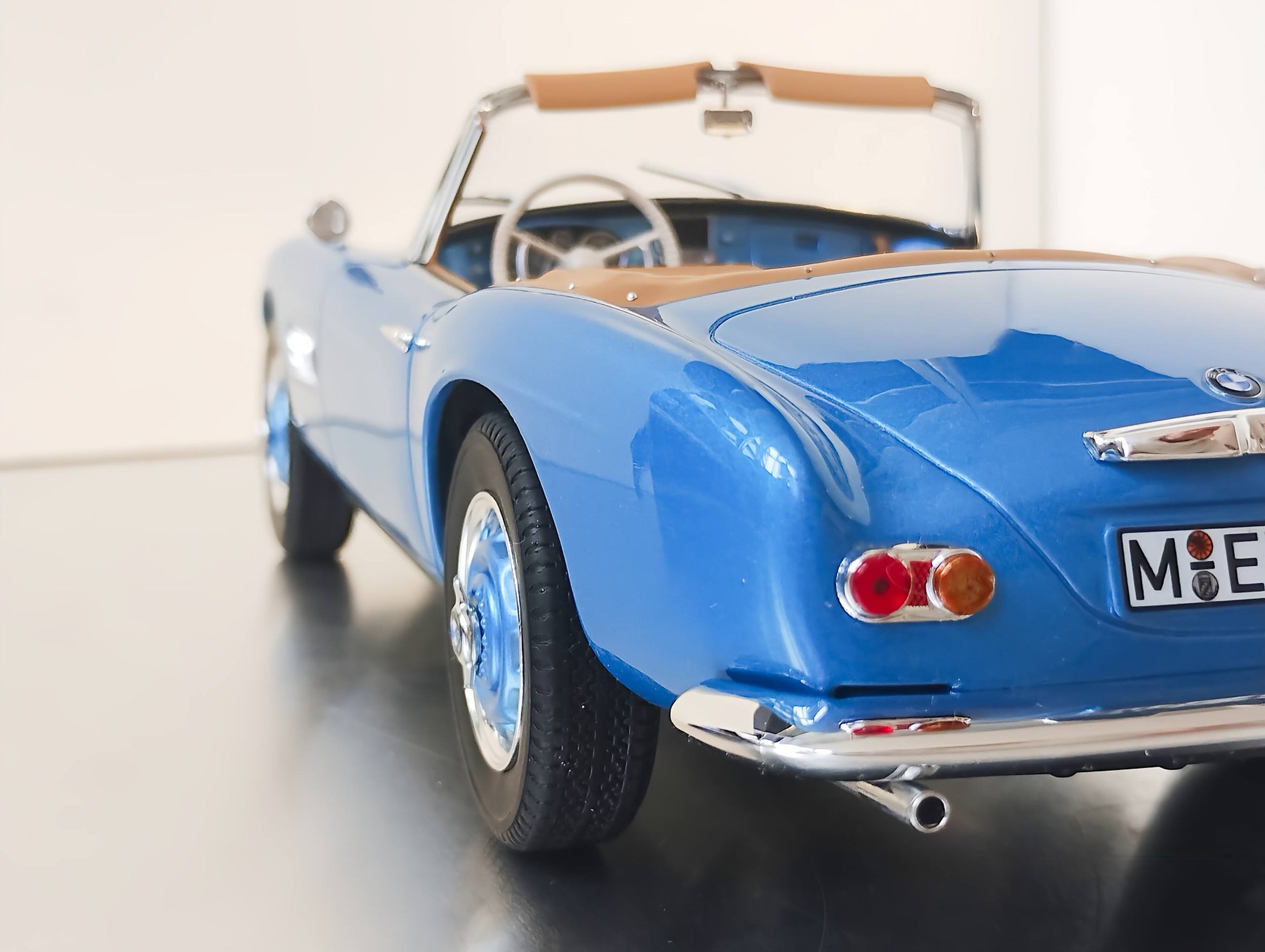 Norev's 1:18 BMW 507 Series II model car in metallic blue
