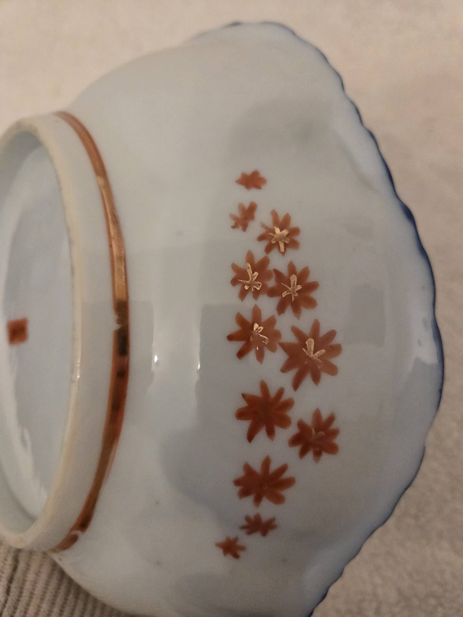 What is the value of this vintage Japanese Kutani dish?