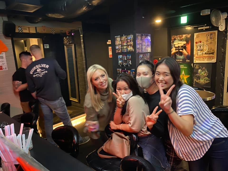 Step 1 International Bar ホーム 広島市 メニュー 価格 レストランレビュー Facebook