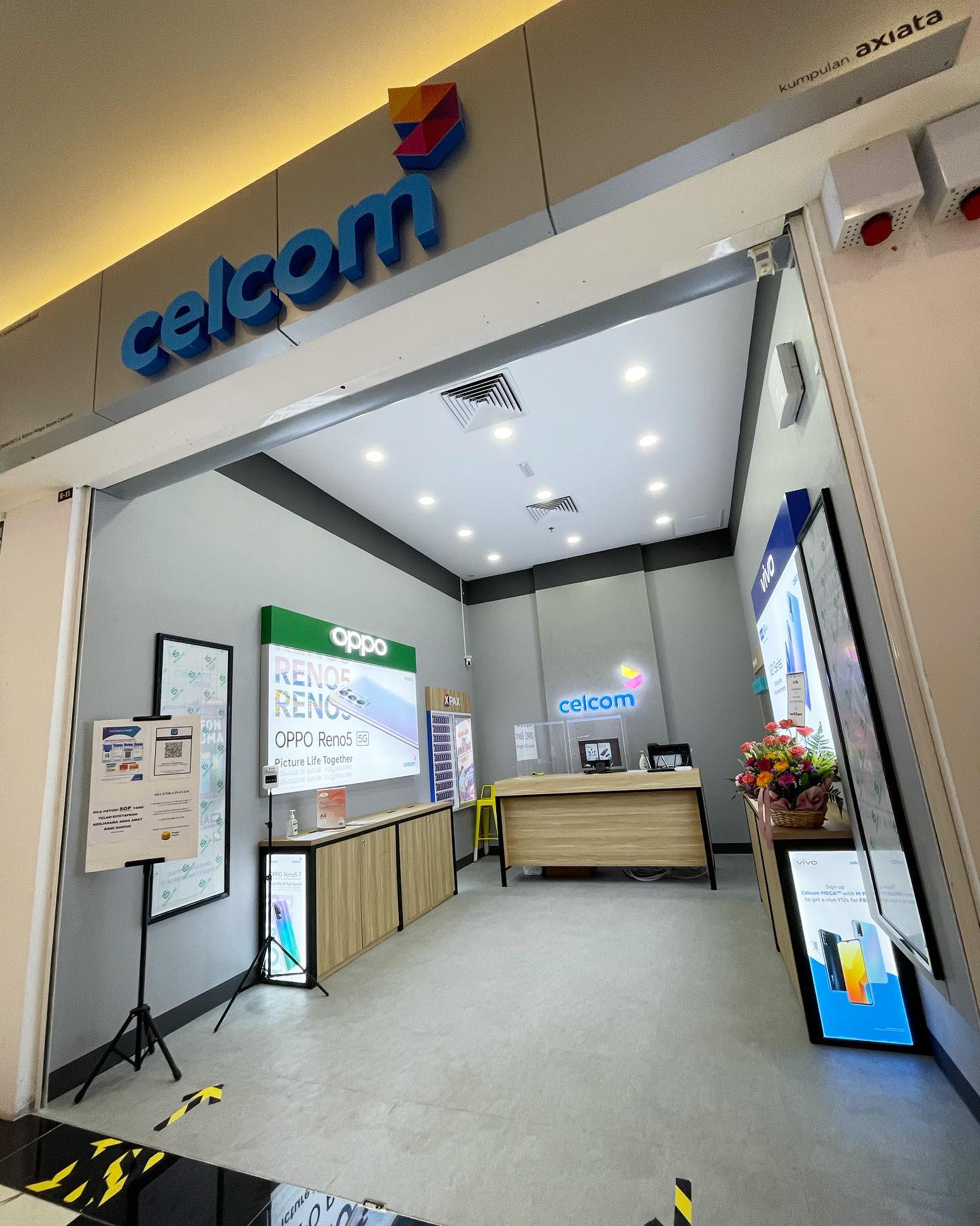 Inanam Mall - 📣📣📣🎊🎊🎊🎉🎉🎉 Celcom is now open at our Ground... | Facebook
