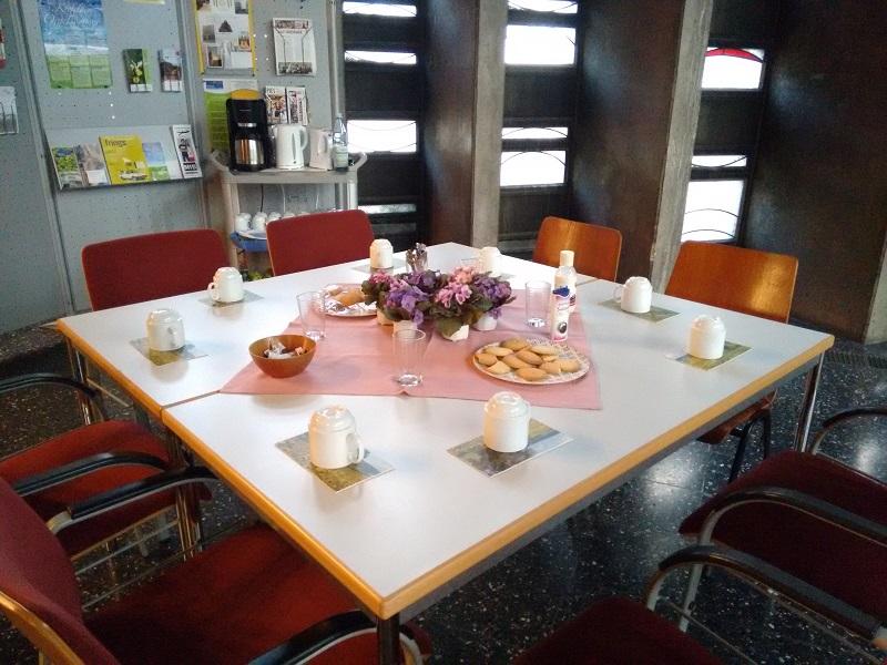 Krefelder Tafel Und Offene Kirche In Der St Nikolaus Krefeld