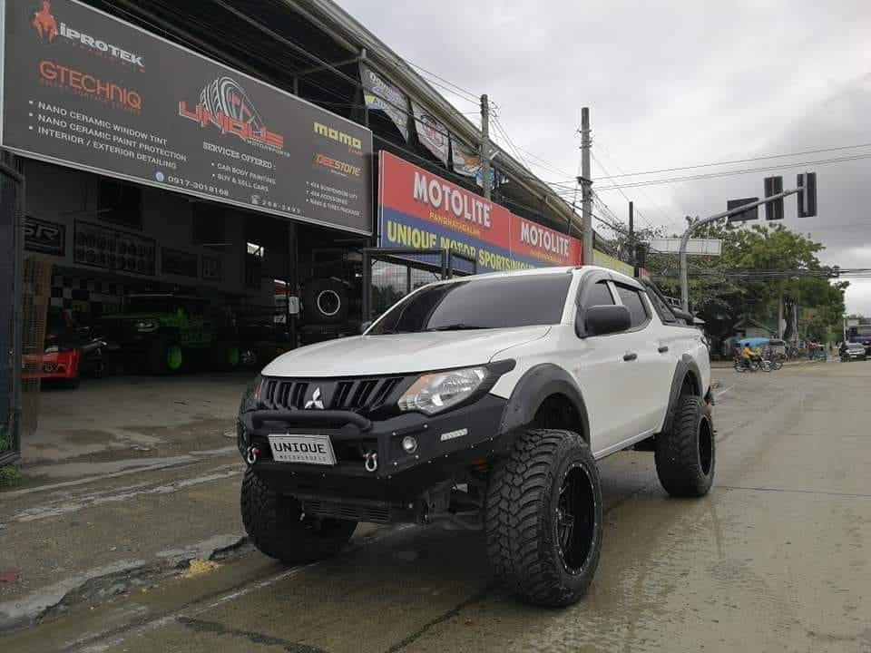 Mitsubishi Strada Triton 