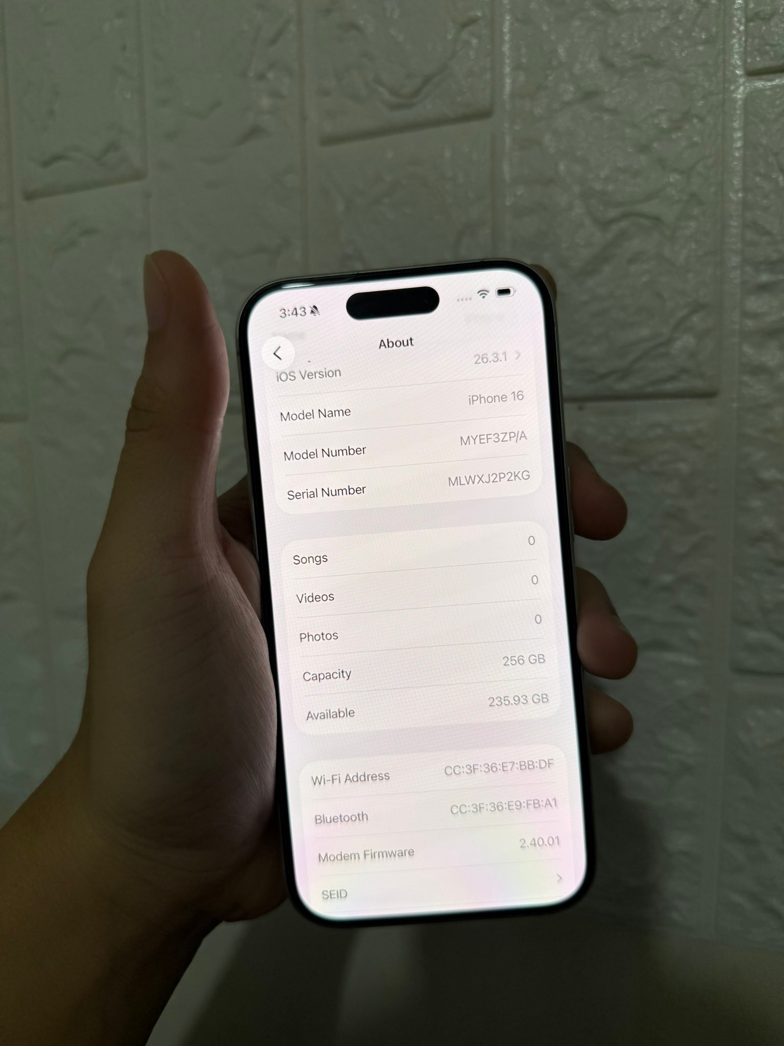 Iphone 16 white 256gb 93%bh Anysim Ntc Truetone faceid working No 