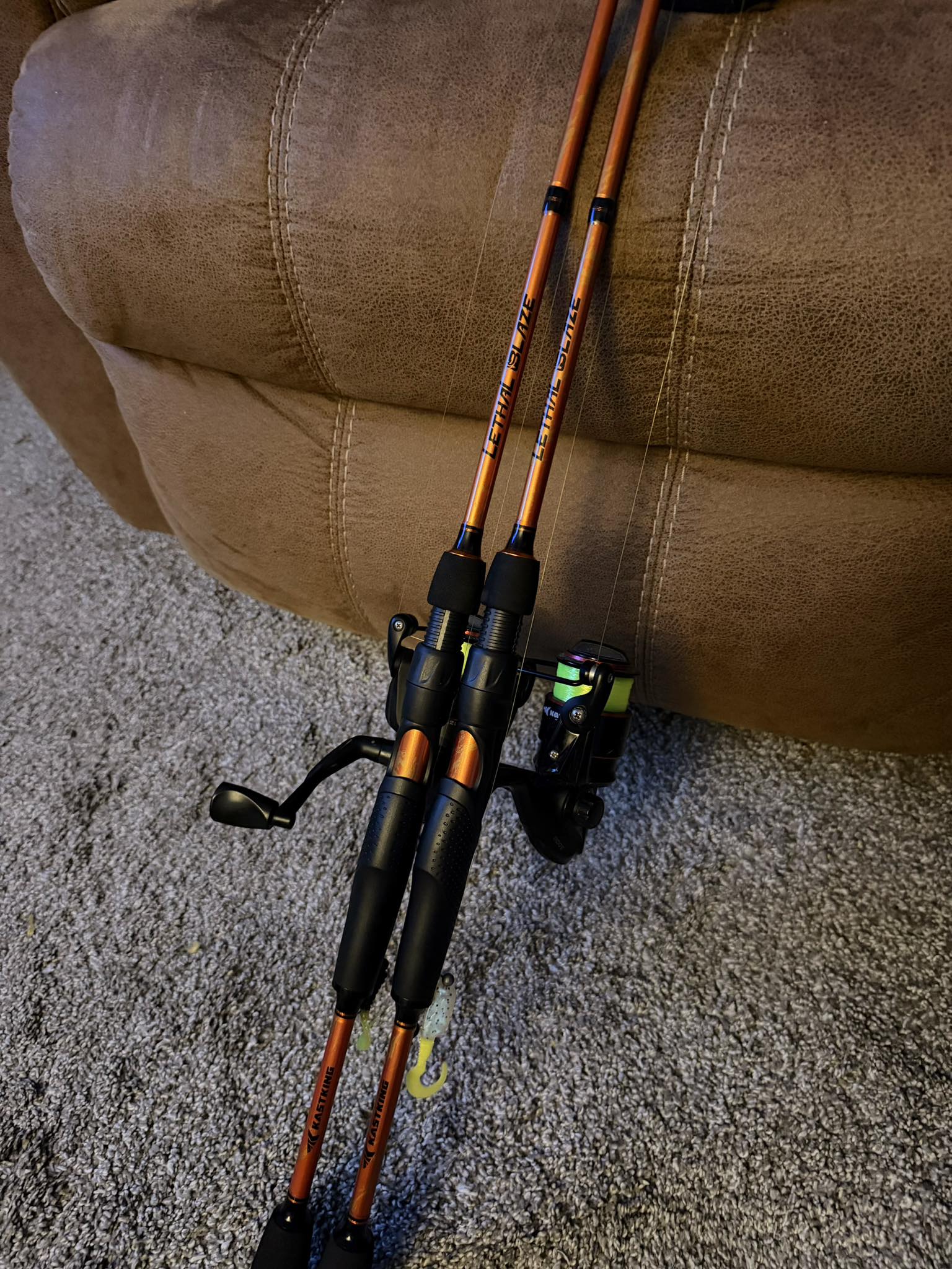 blazing fishing pole KastKing Lethal Blaze Twin-Tip Spinning Rod and Reel Combo 2000 / 6'2