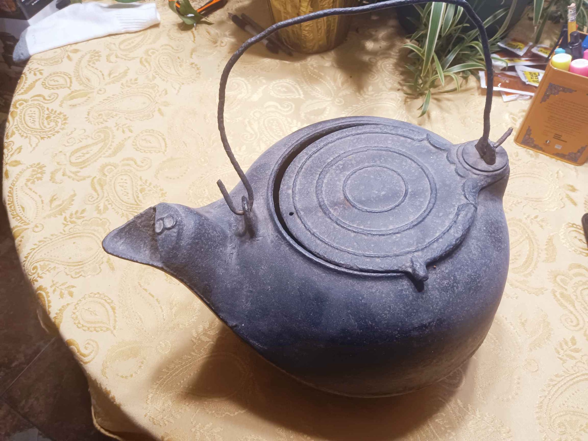 Antique tea Kettle no. 8. Marked OP on bottom