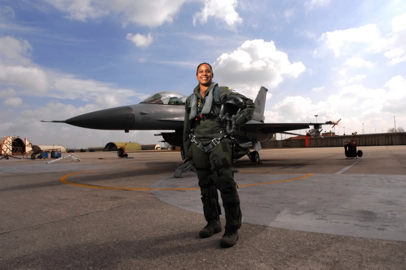 Mark A. - Meet Lt Col Shawna Rochelle Kimbrell, the first Black female ...