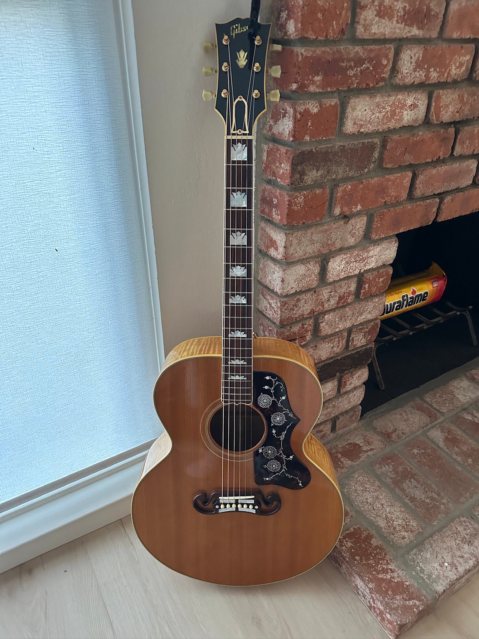 1995 Gibson J-200 1958 reissue for sale