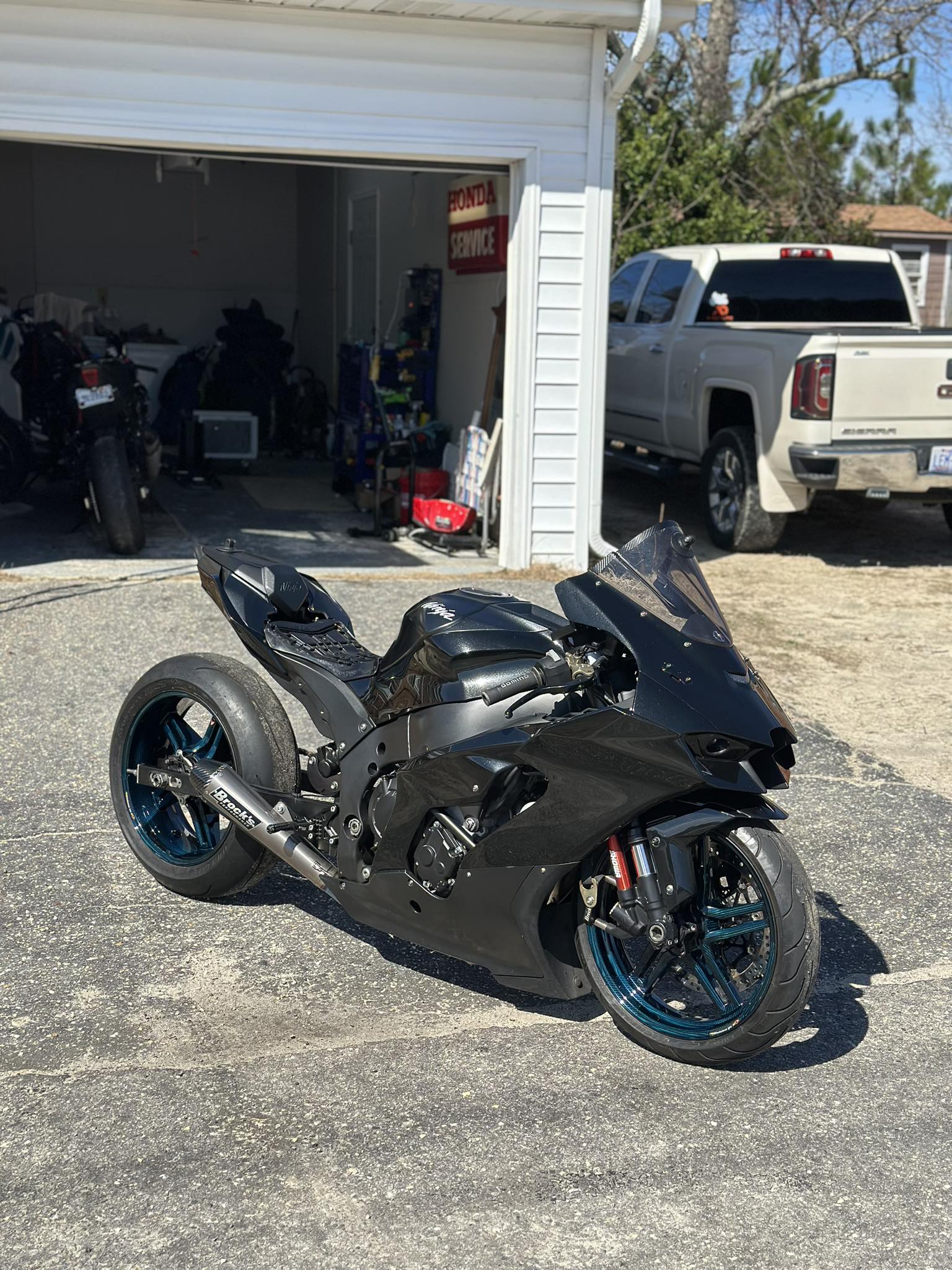 In search of a 2-6 inch evil swing arm for a 2016-2025 zx10r and