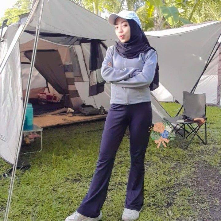 🛶🛶🛶 jadi waktu itu dingin,, Kuberi kau hangat,, Walau ku juga beku ...