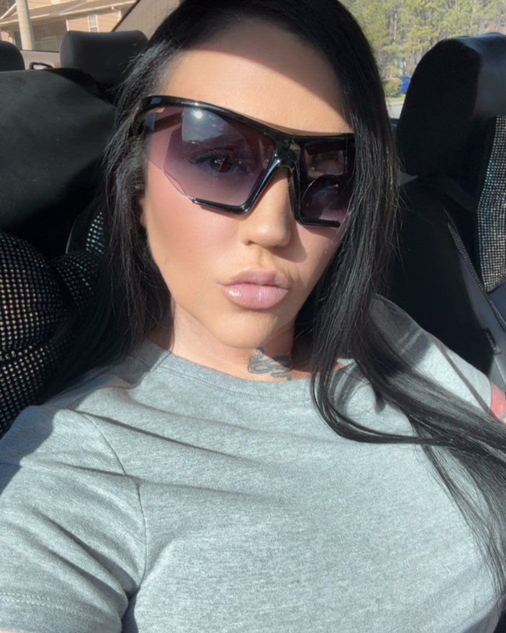Tracey Renee