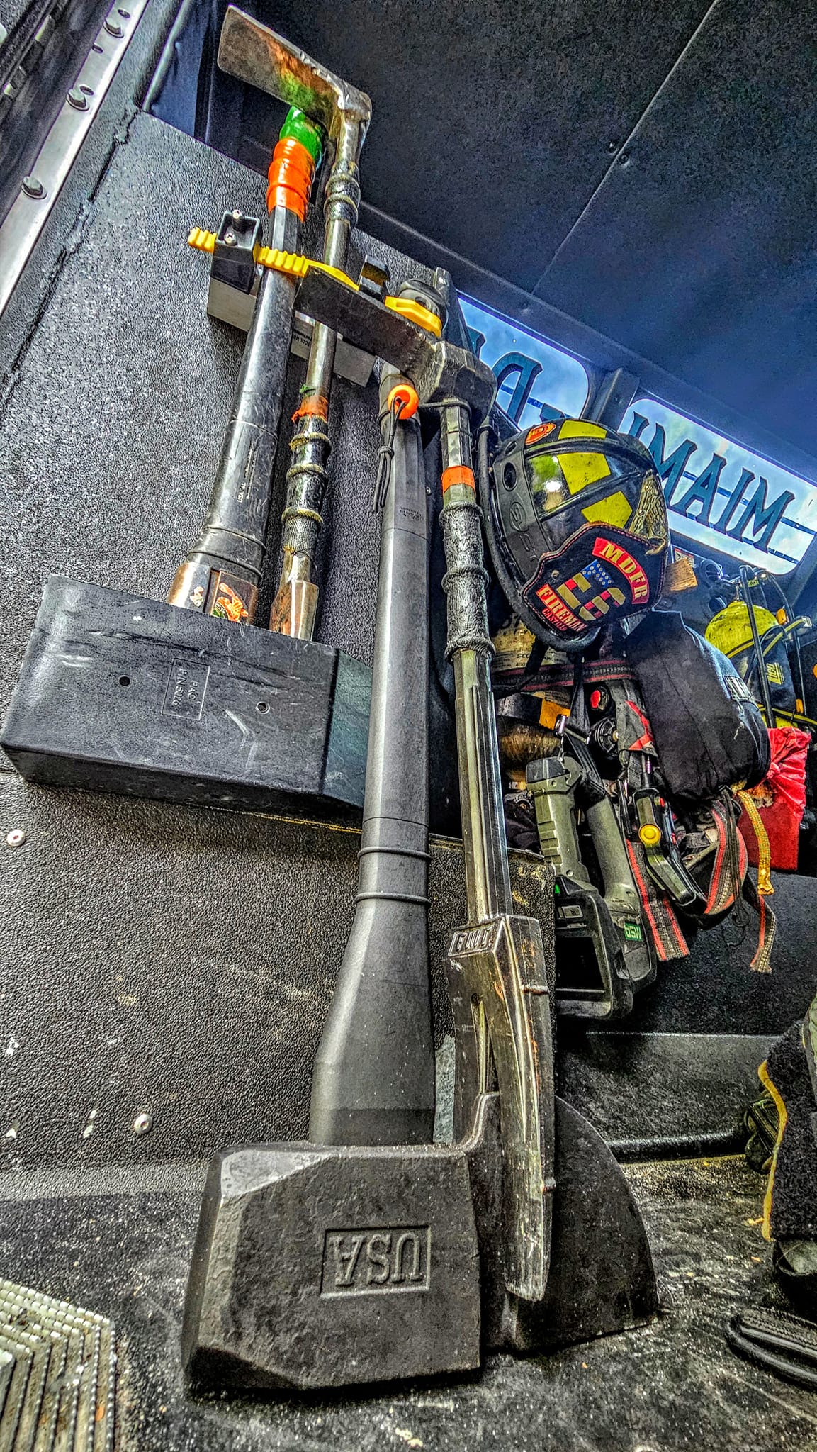 Firefighter's preferred tool combo for south end MDFR operations
