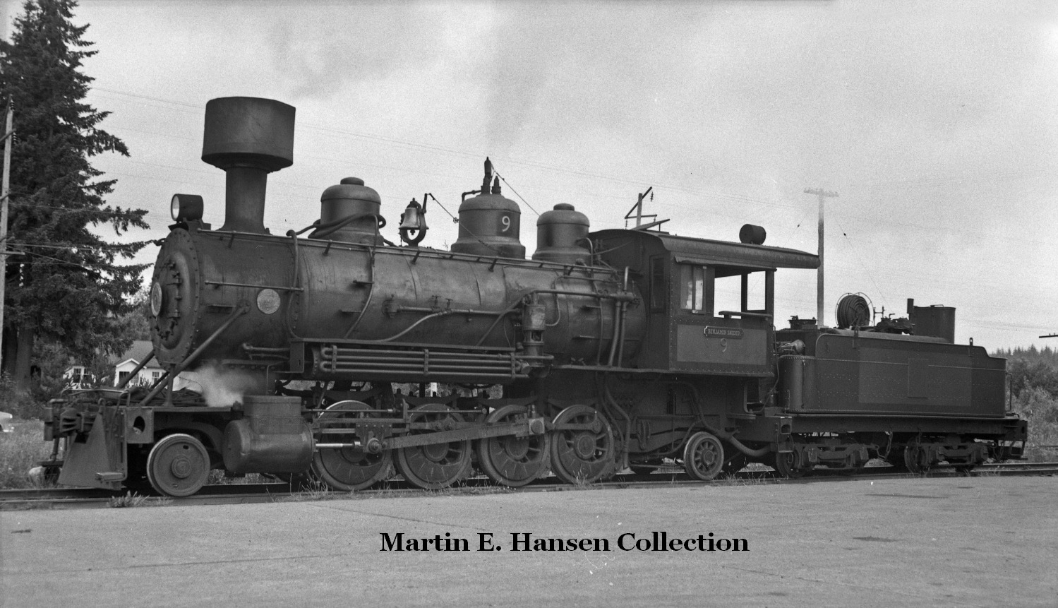 Martin - The interesting aspect of this photo of Simpson Logging 2-8-2 ...