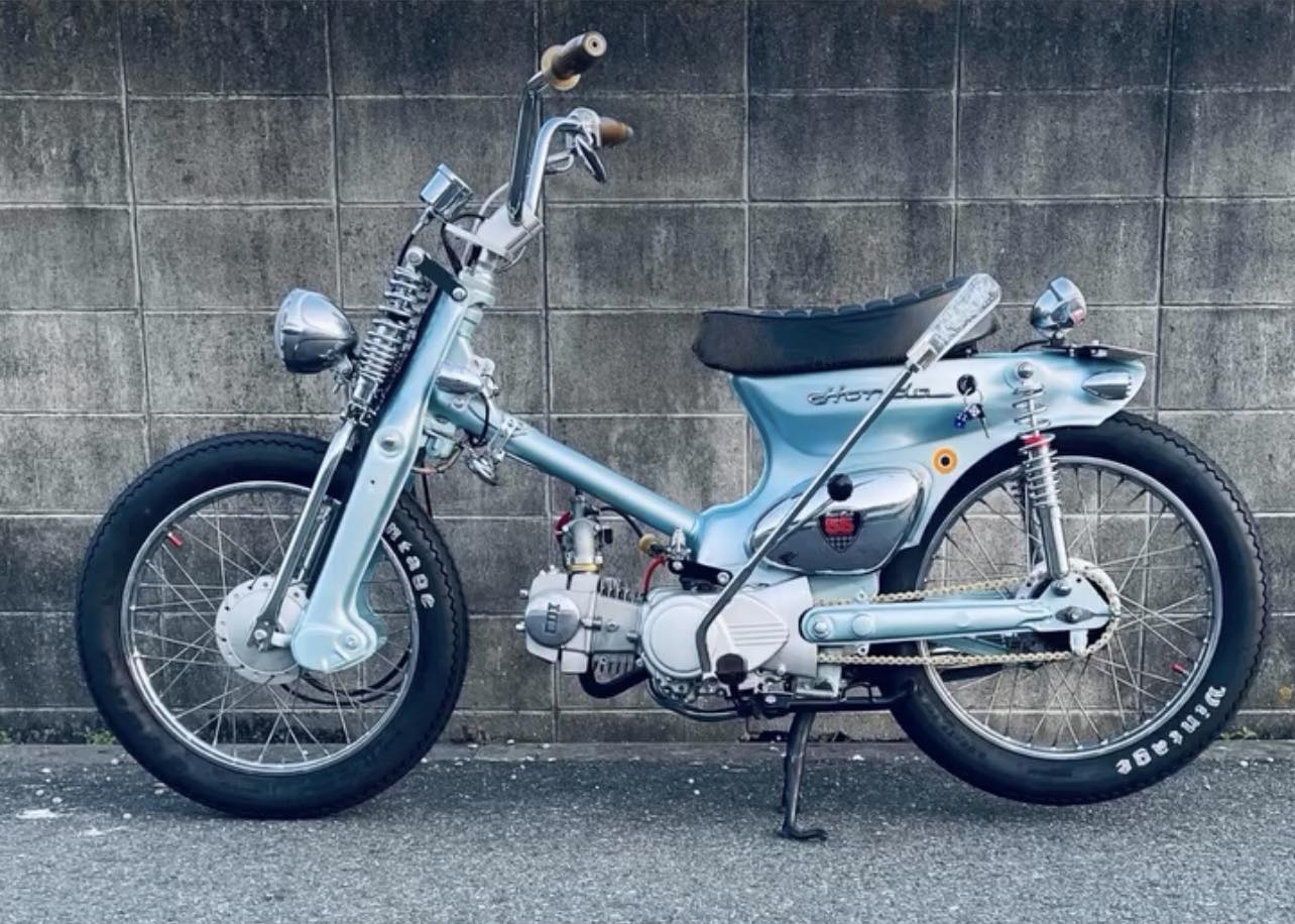 どうぞよろしくお願い申し上げます? リトルカブ125ccカスタムです。