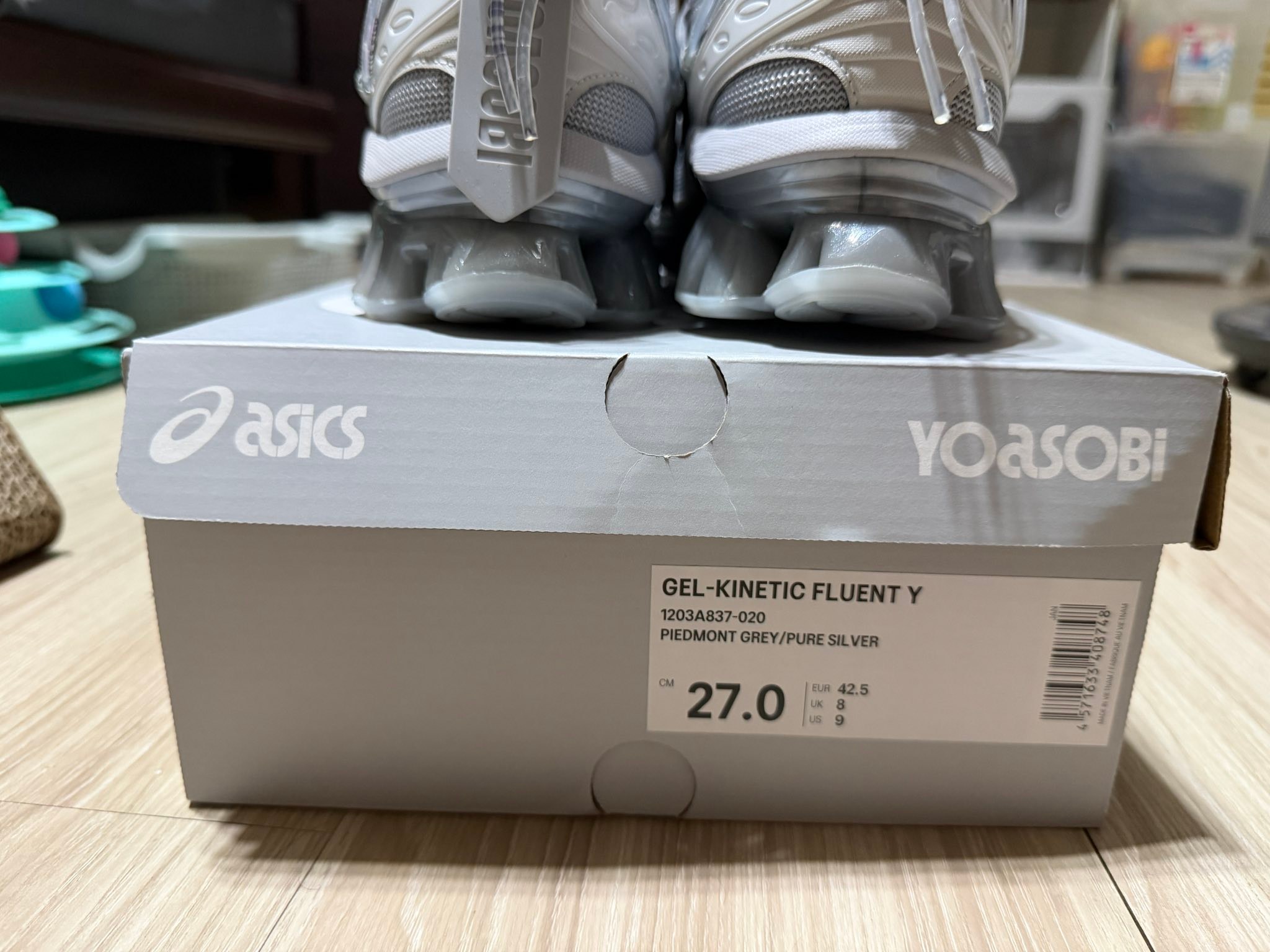 目的】出售不交流【商品】ASICS Gel-Kinetic Fluent x YOASOBI 【尺寸 