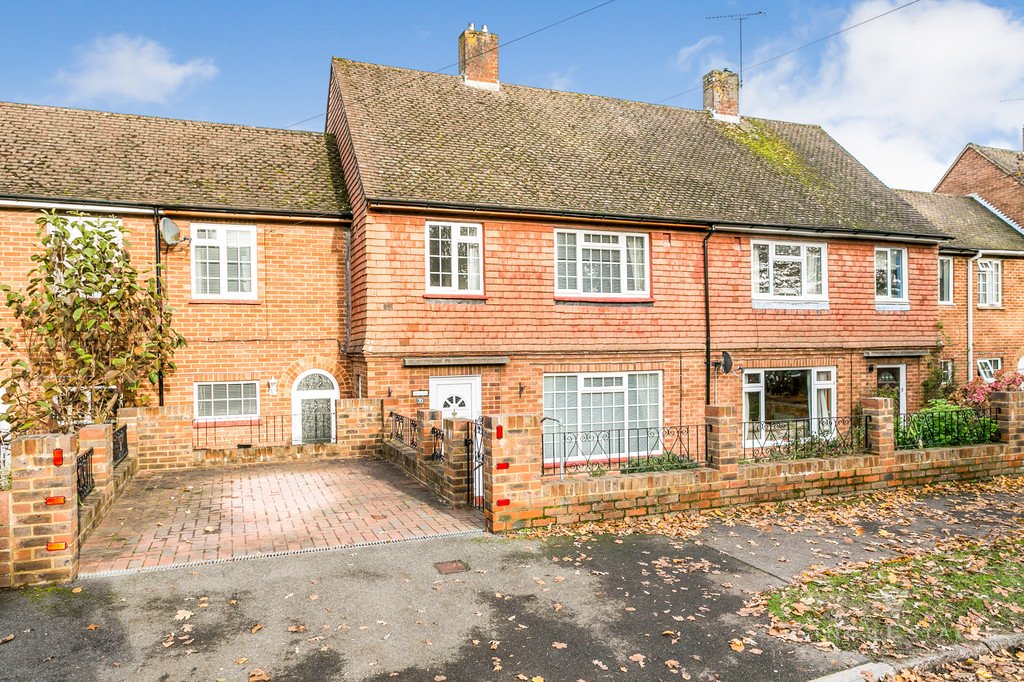 FOR SALE - a... - Kings Estates - Estate and Letting Agents