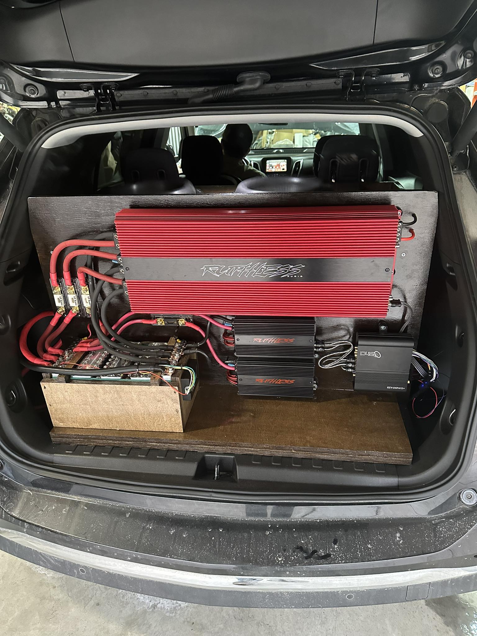 How many more amps will a 7500.1 draw at 0.25ohm vs 1ohm?