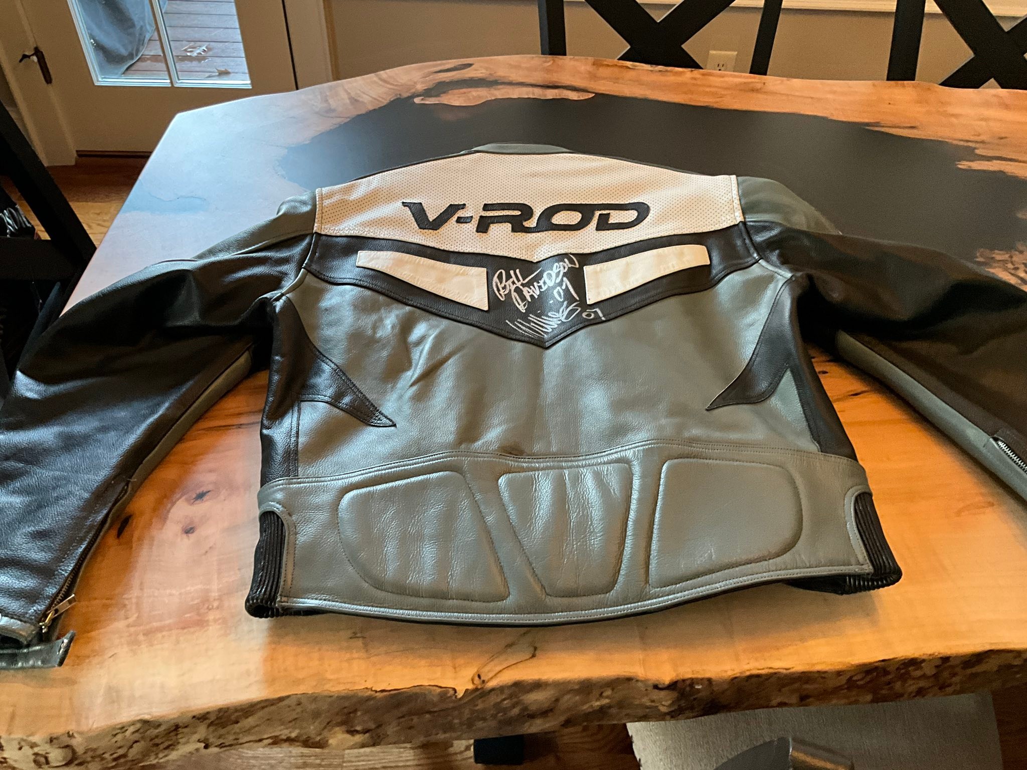Harley-Davidson V-Rod leather jacket for sale