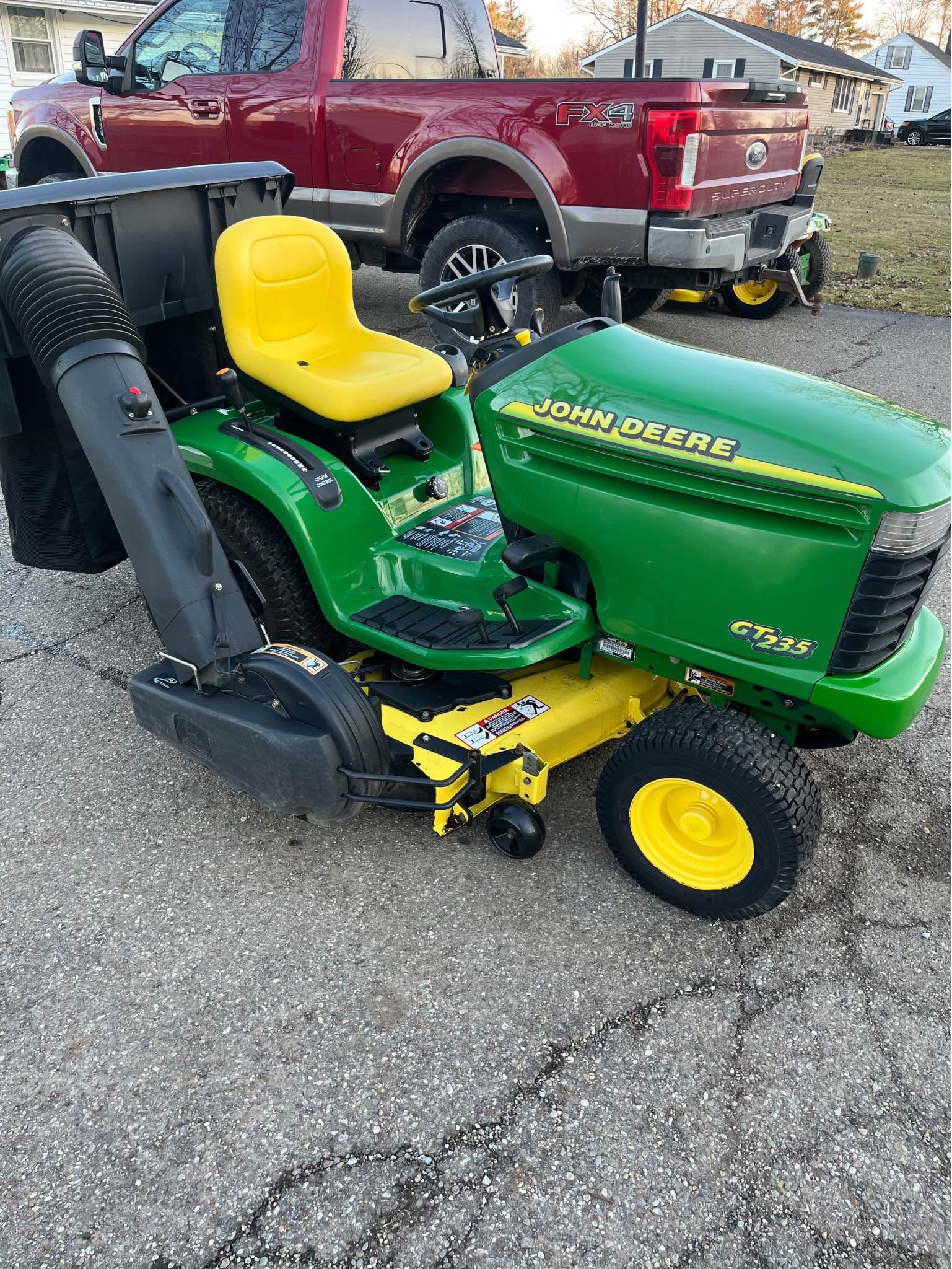 John Deere GT235 w/ Bagger - Lawn Mowers - Beloit, Ohio | Facebook ...