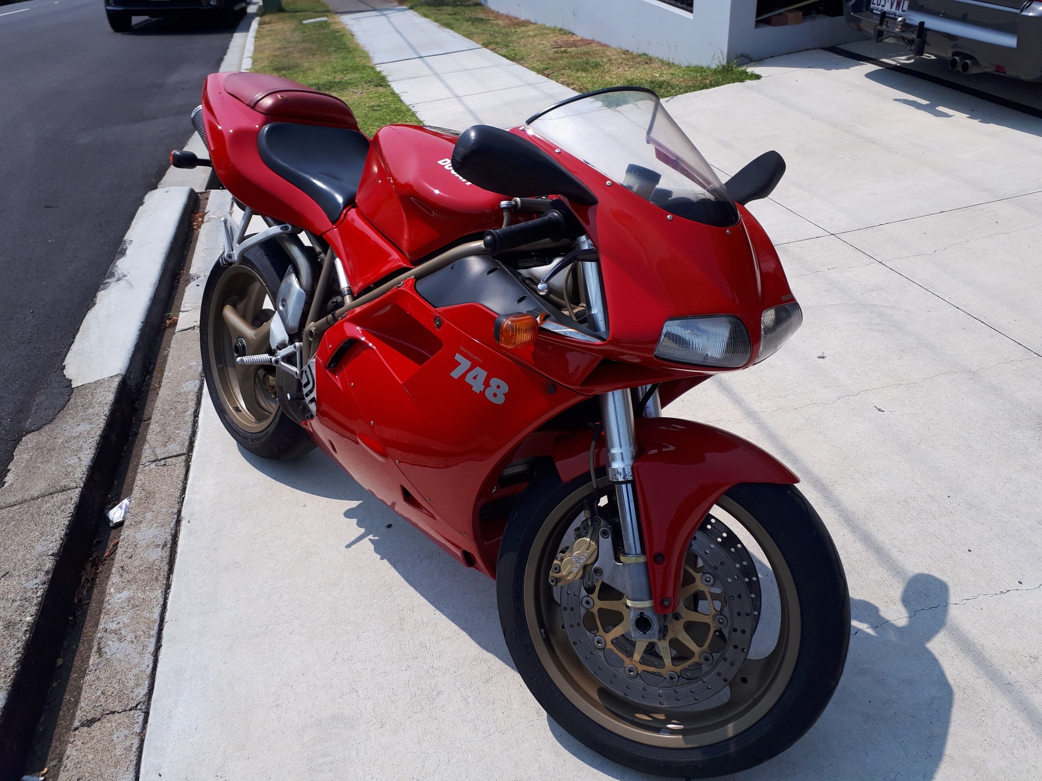 What is the difference between Ducati 748 and 748S?