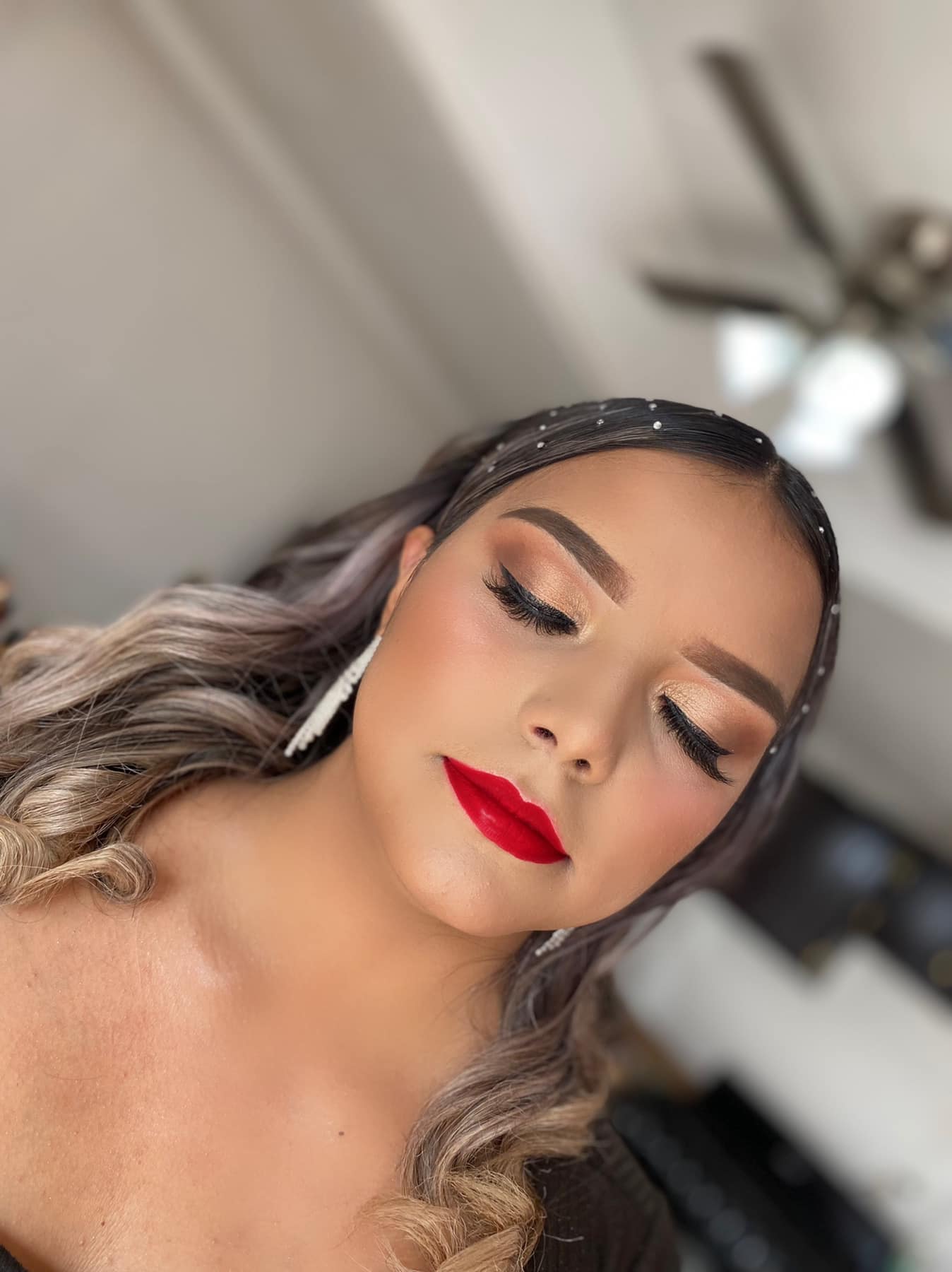 Makeup by Mireya Pardo added a... Makeup by Mireya Pardo