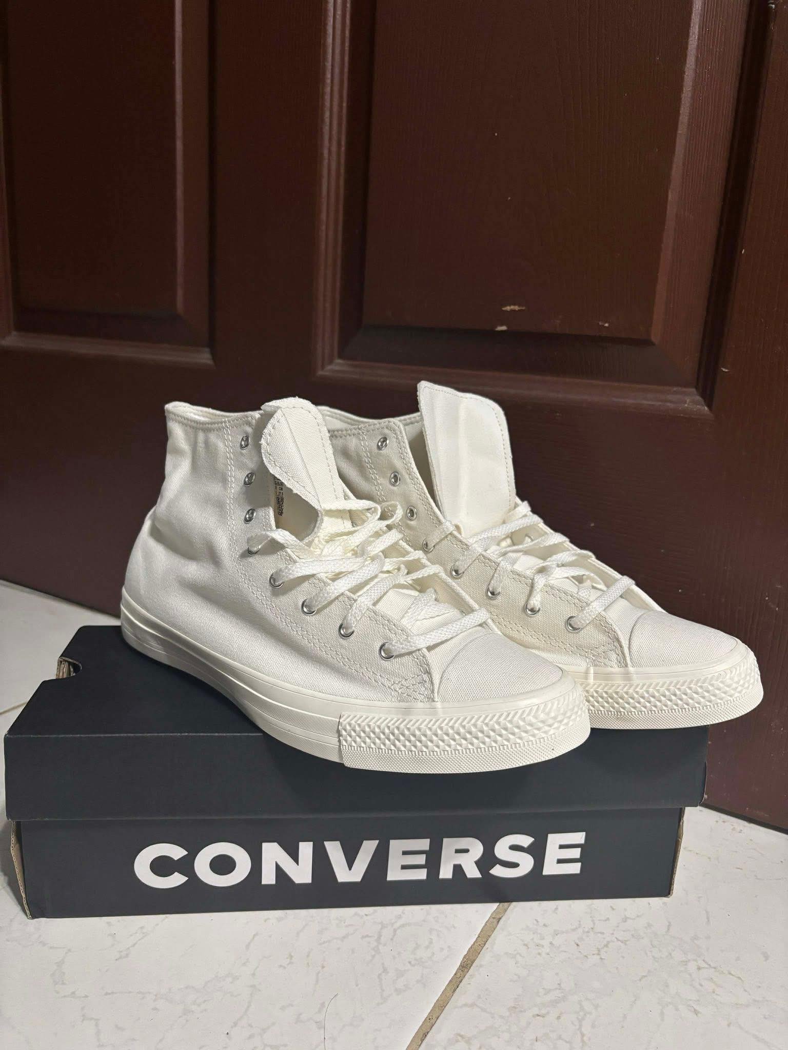CHUCK TAYLOR ALL STAR HI VINTAGE WHITE Size: 5.5 - 37.5 euro, 24cm 