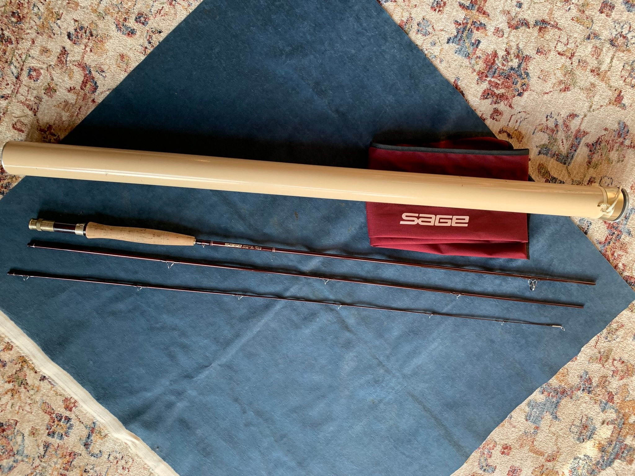 What is the information about Sage SLT 389-4 graphite 3 spinning rod?