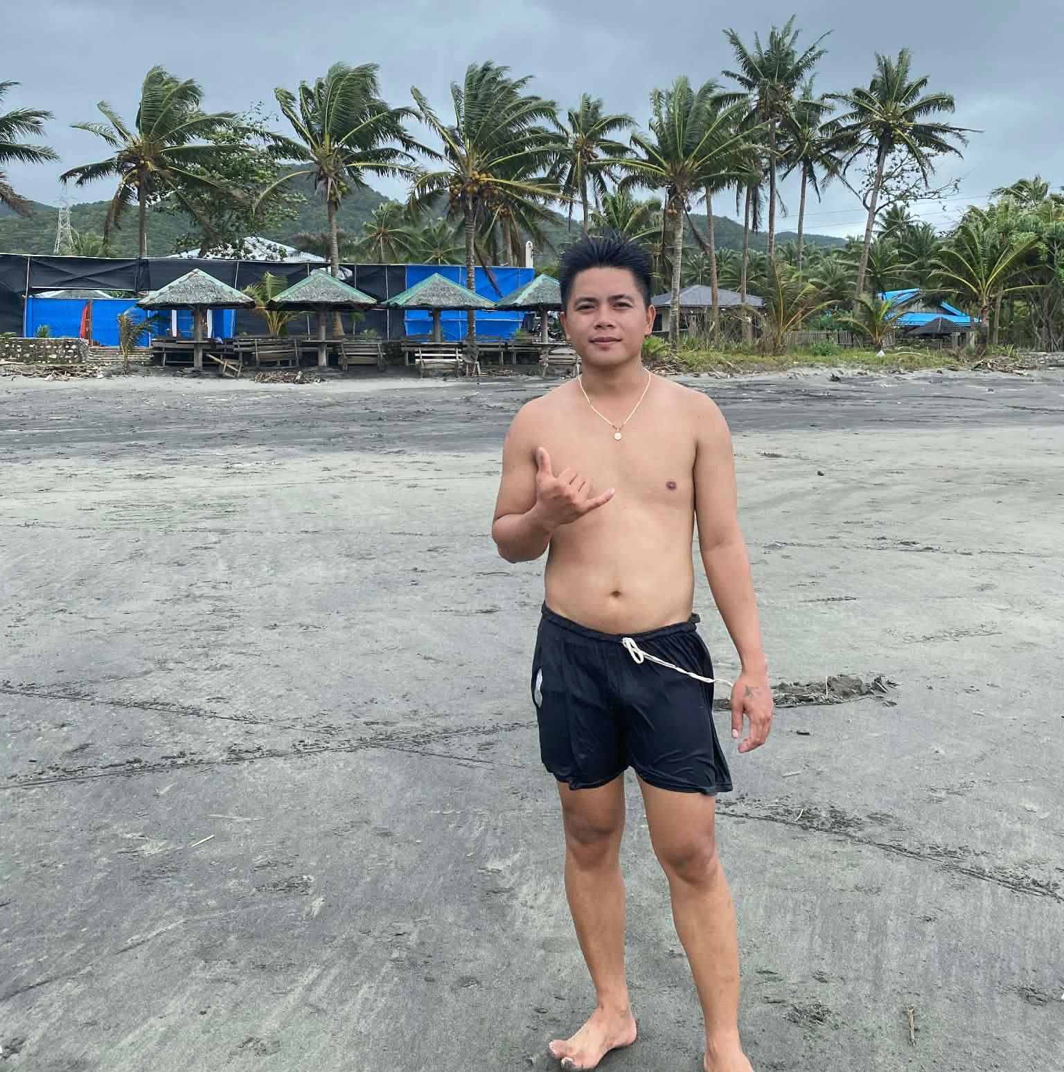 Ilove you nak lab ka ni mama papa kag kuya mo 😊 @highlight | Rico Babor ...