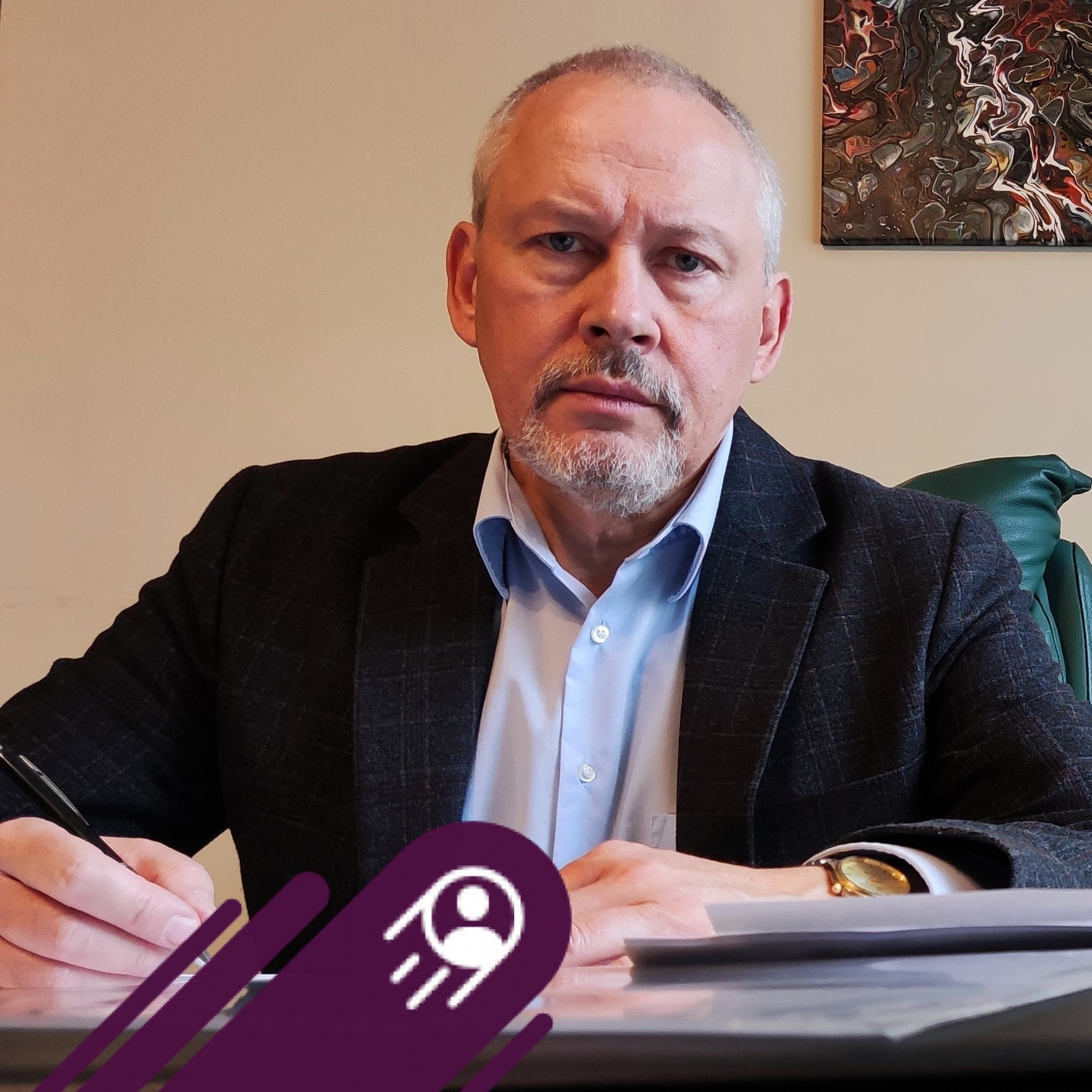 Przez granicę hiszpańską wlewają się grupy przede wszystkim młodych ...
