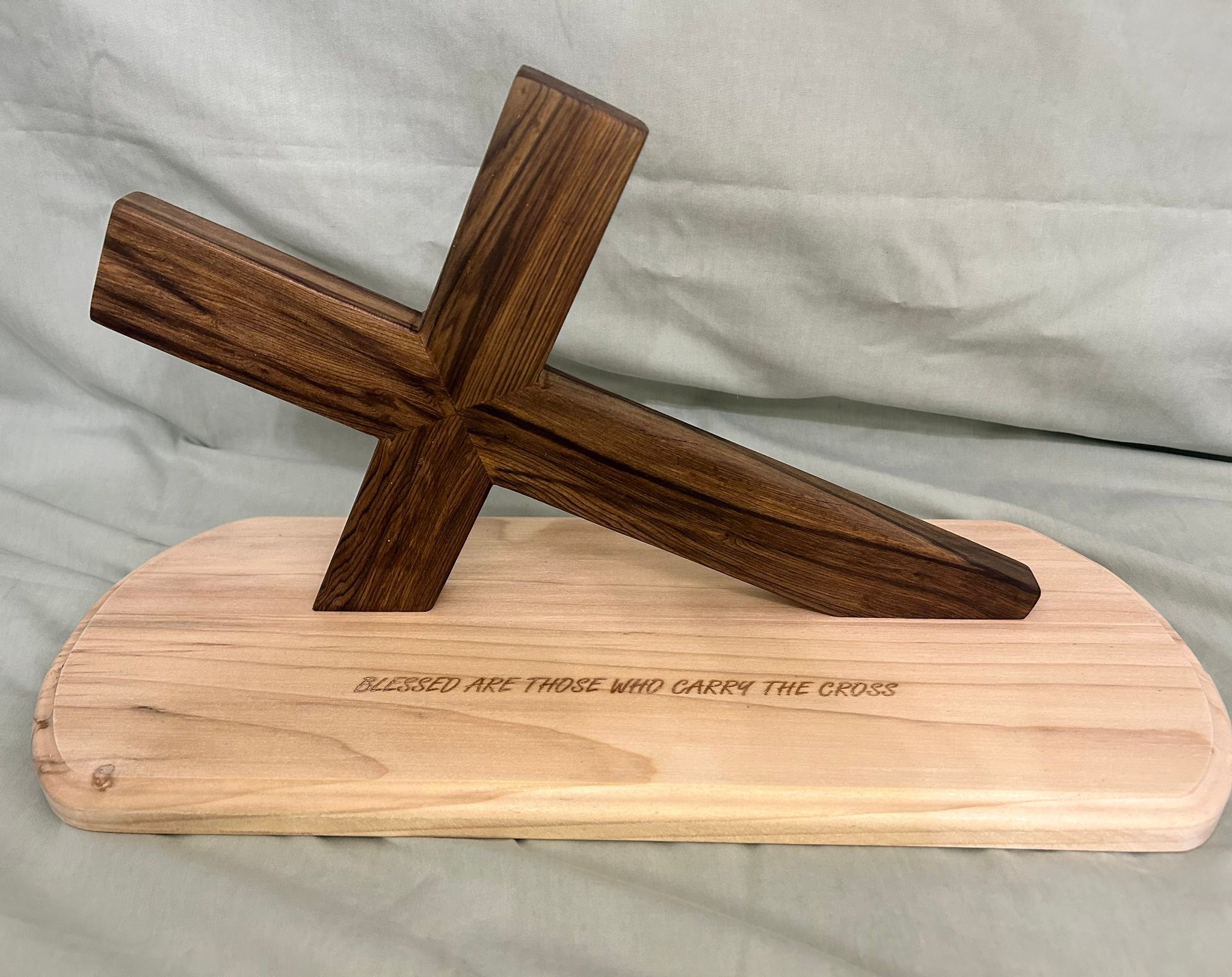 What kind of wood is used for the sides of this wooden cross?