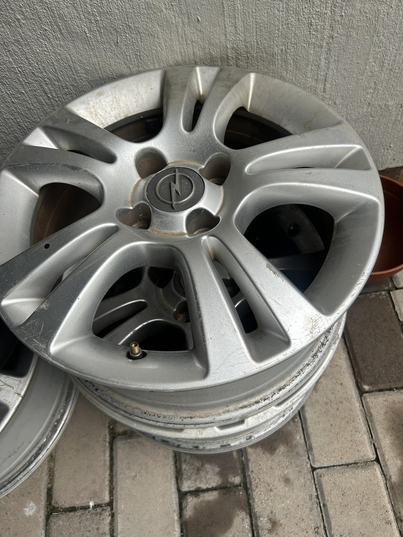 Corsa Utility SA | Hi guys. I’m selling a set of 15 inch Opel Corsa ...