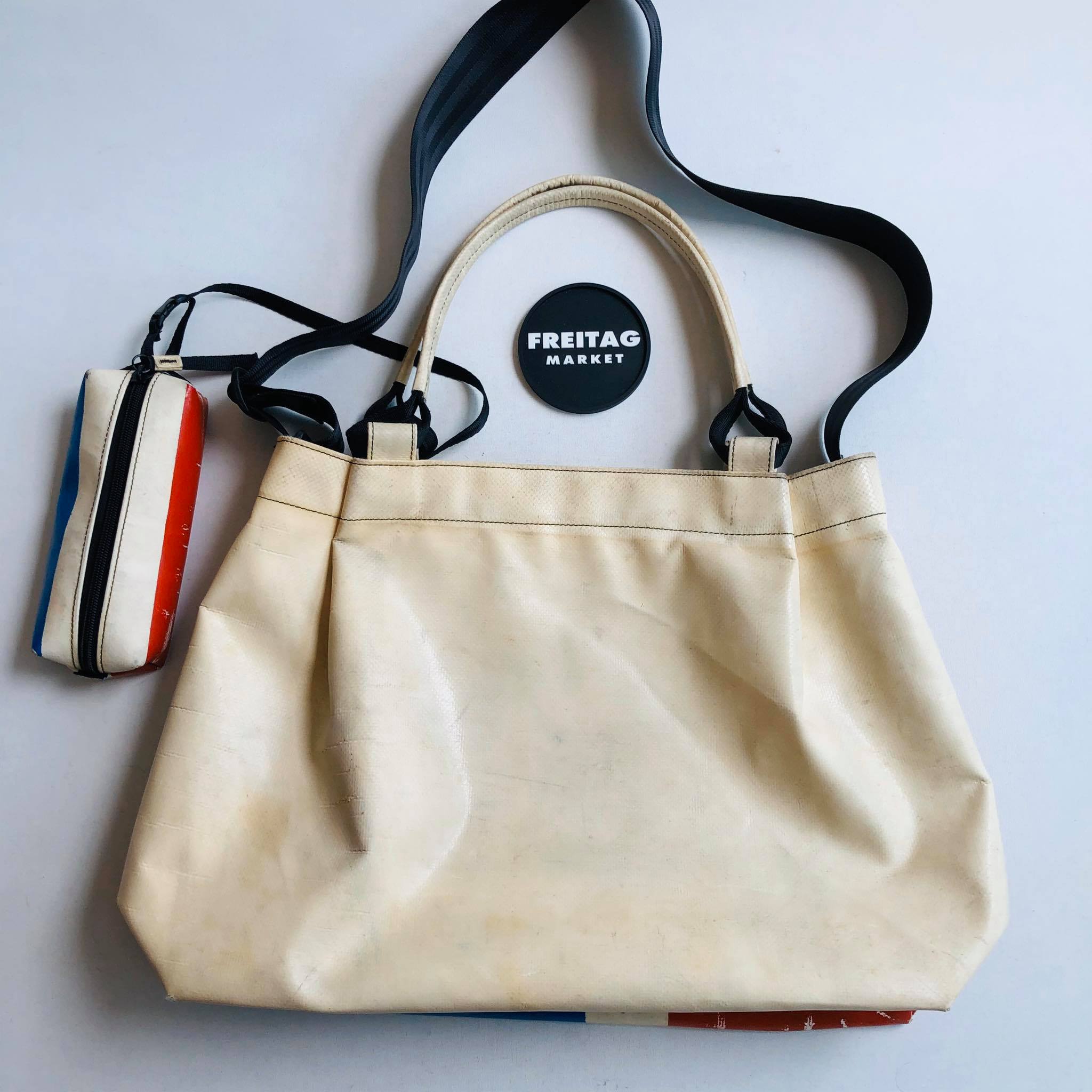 Freitag - ??F62 PEGGY ??TriColor ?? ✓ ของมือ2จากญี่ปุ่น 