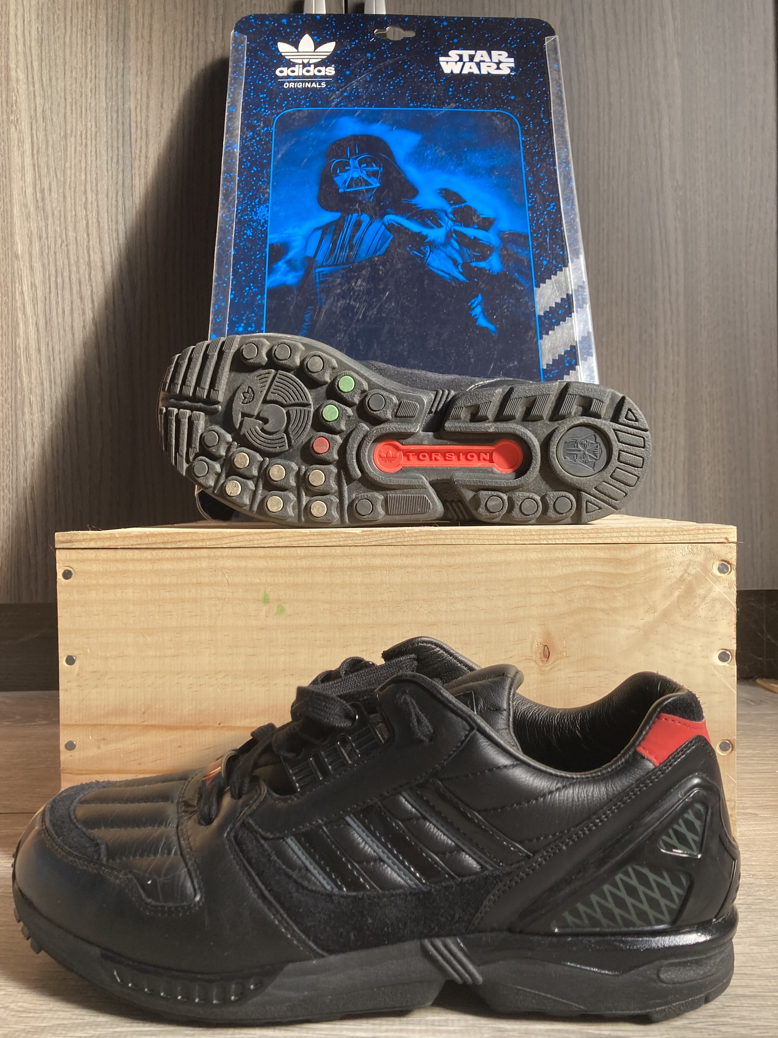 Adidas ZX 8000 Darth Vader 2010 adidas ORIGINALS -дТ বশসর