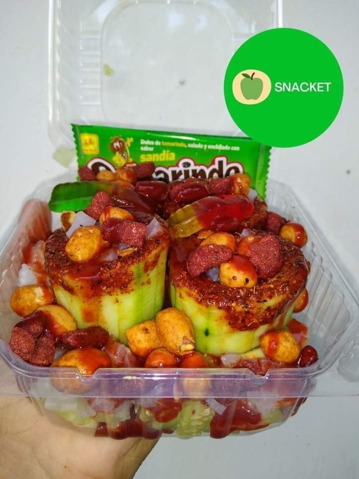 Snacket