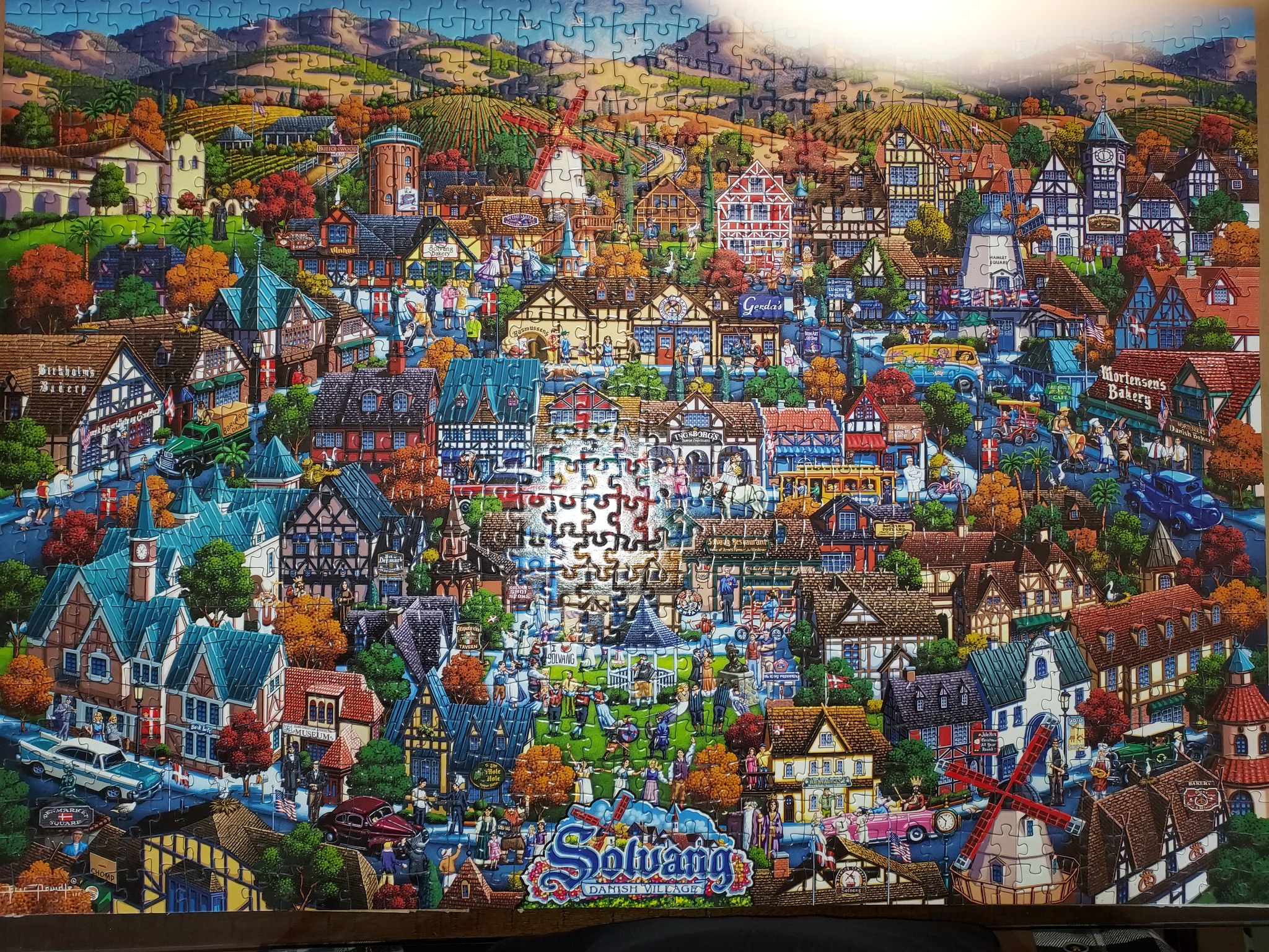 Only 500 pieces, but a very difficult one. It took me 4 days. I
