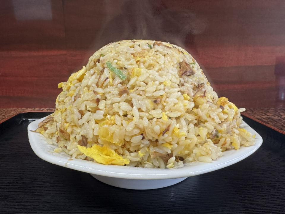 ラーメン付きのお店 「こく一番」さん❣️ チャーハン 1,300円