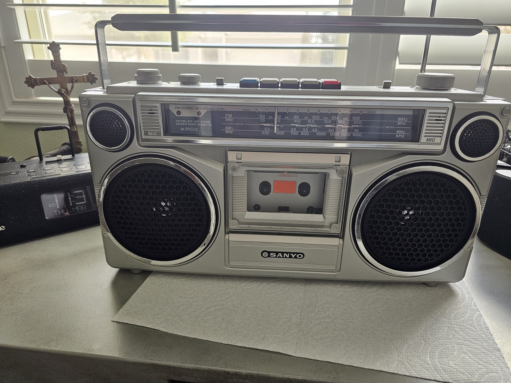 Vintage Sanyo PAT-4800MKII karaoke cassette player
