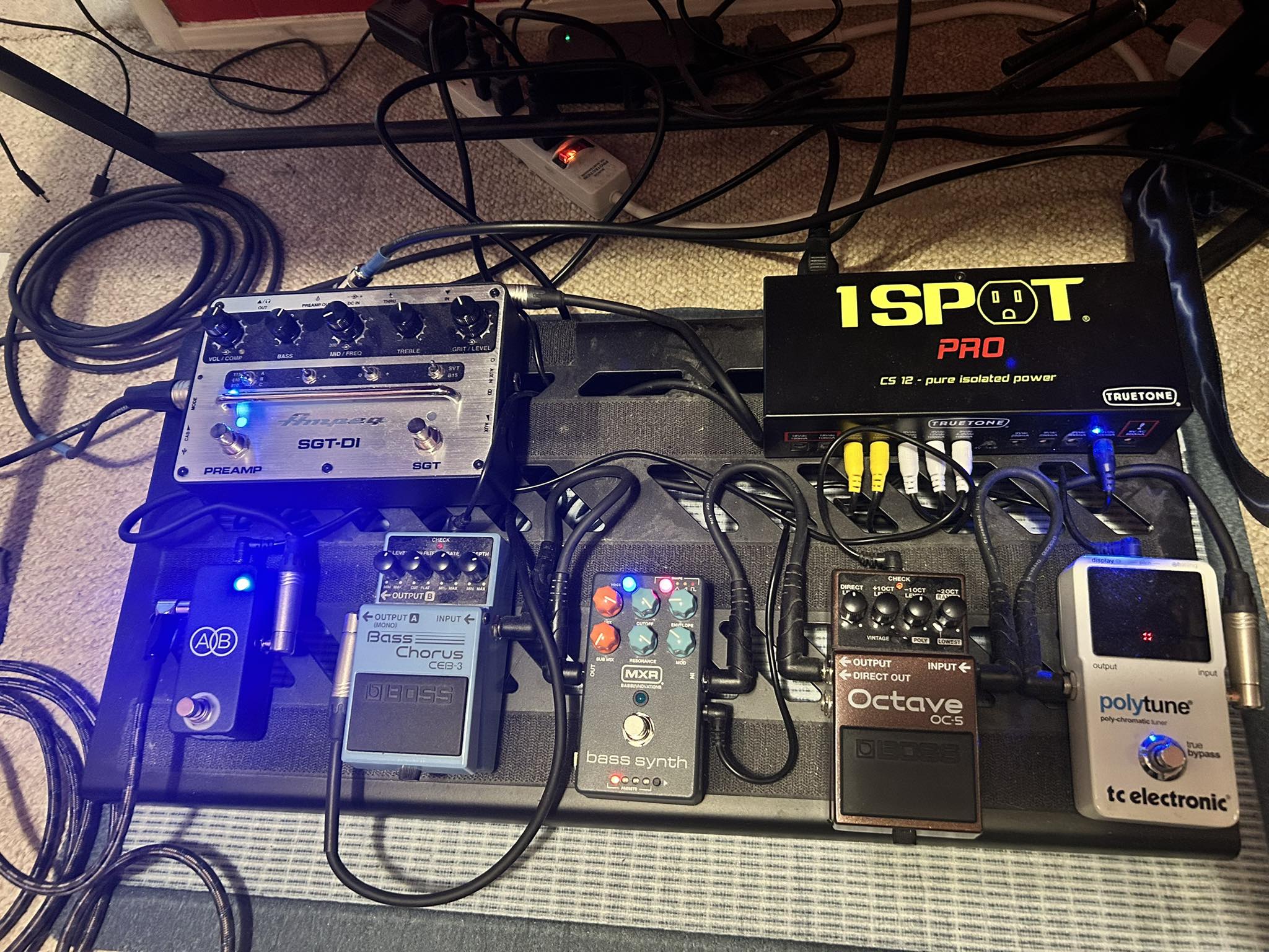 Mxr Dynacomp order in signal chain