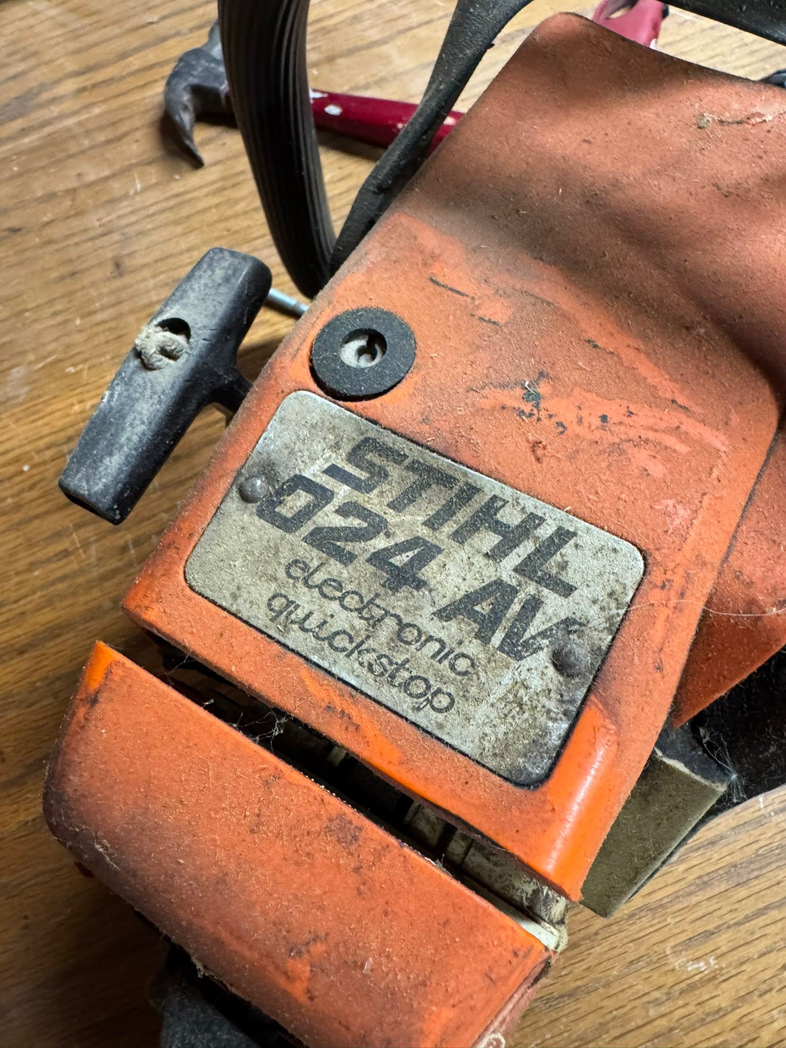 What is the age of a Stihl 024 AV chainsaw?