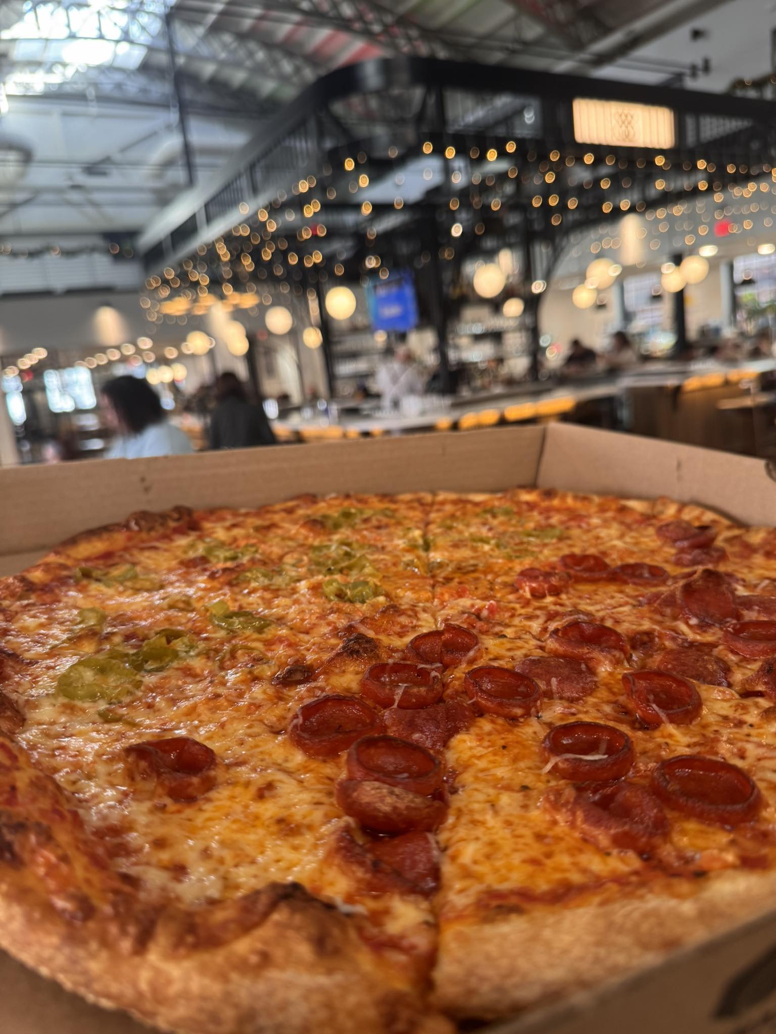 Pizzeria 211 serves high quality pizza in Lancaster, PA
