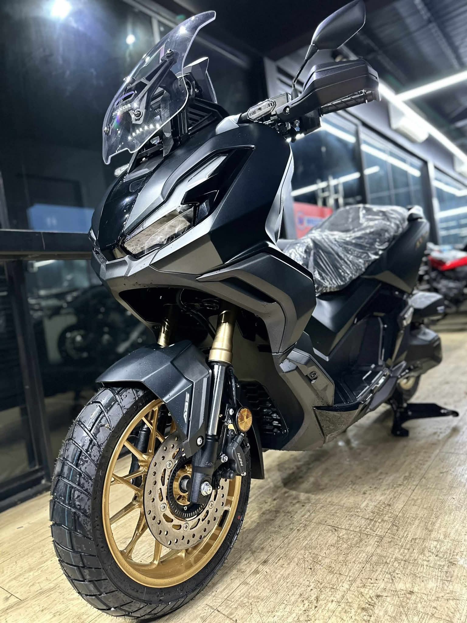 HONDA XADV750 2025 SRP ₱849,000 Get your dream bike for as low as